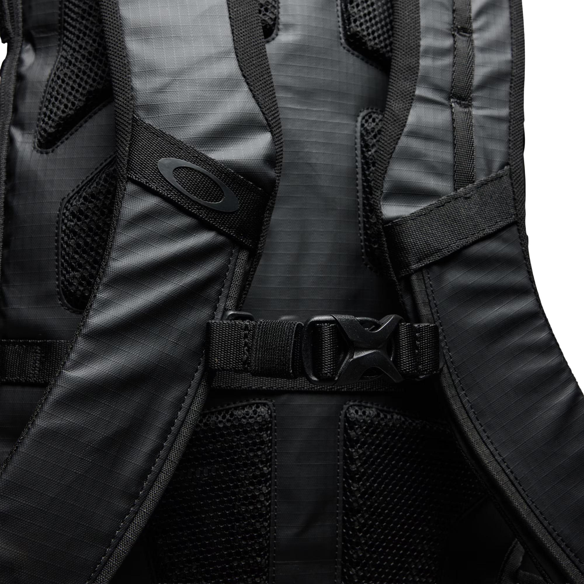Product gallery image number 5 for product Terraquest 29L Backpack
