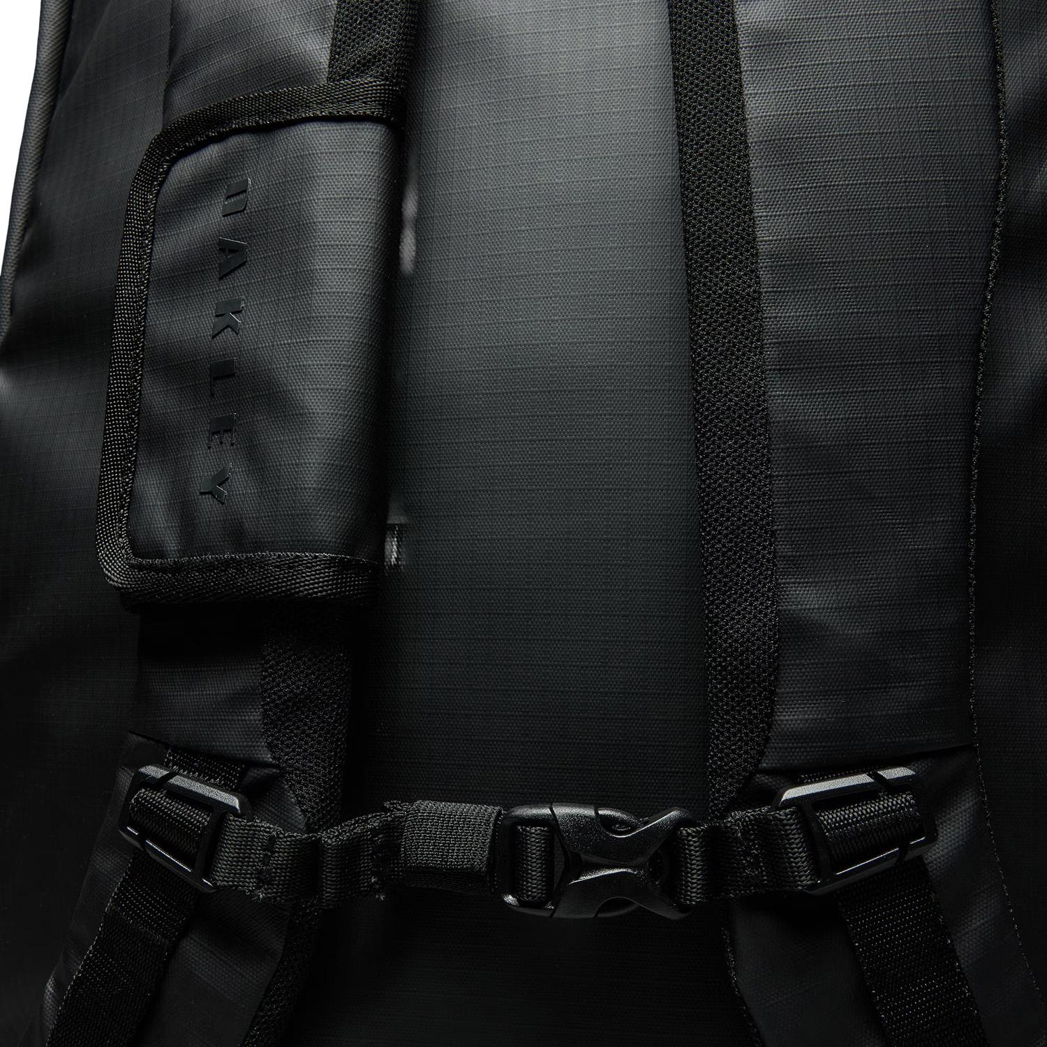 Product gallery image number 4 for product Terraquest 55L Hybrid Duffle