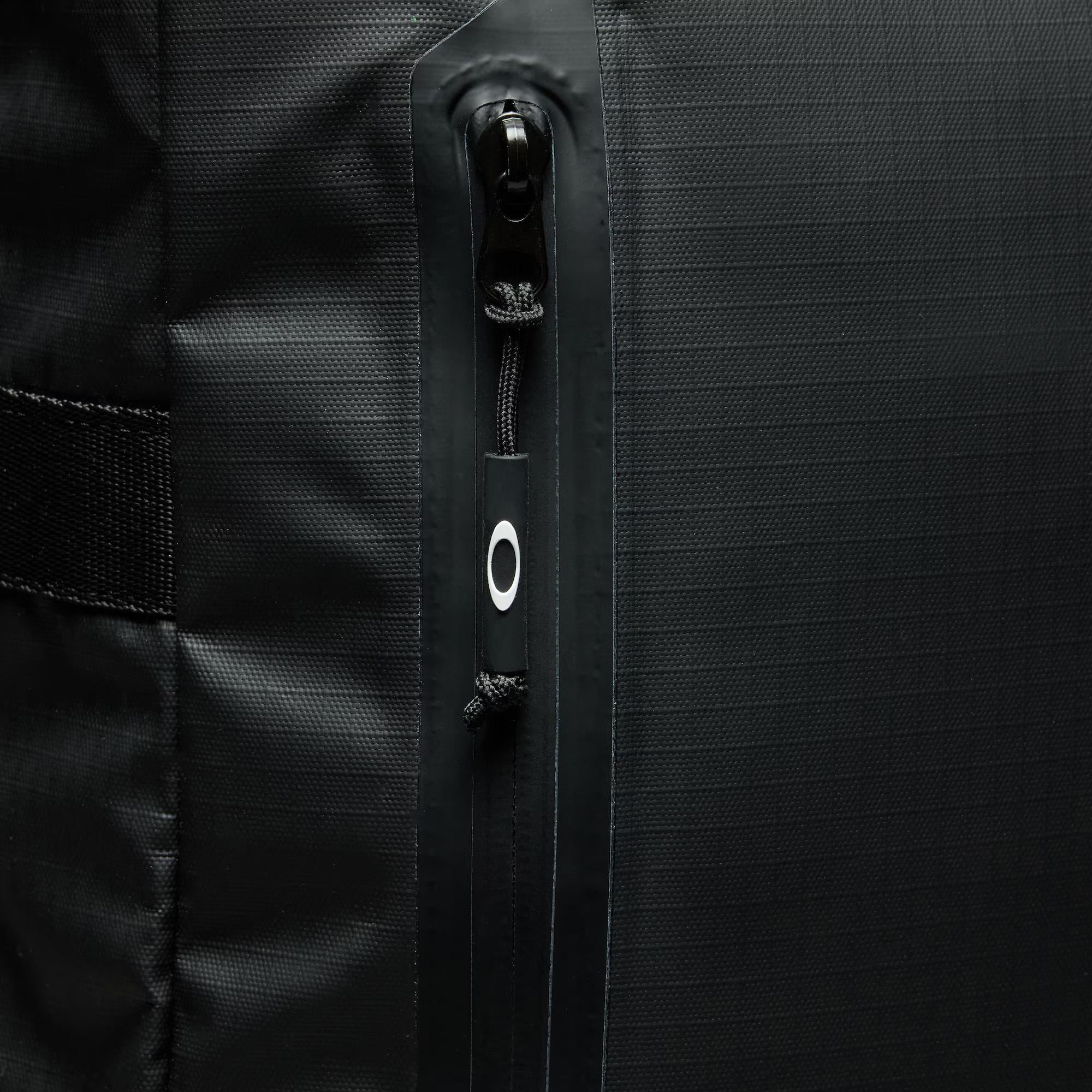 Product gallery image number 6 for product Terraquest 55L Hybrid Duffle