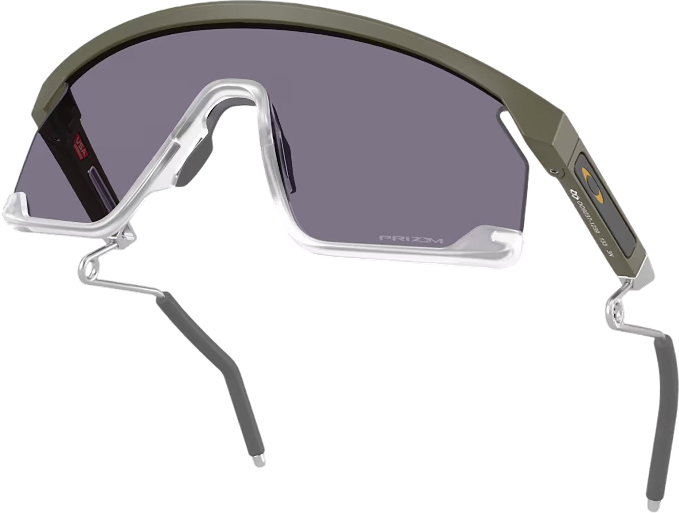 Numéro de l'image de la galerie de produits 2 pour le produit Lunettes de soleil BXTR Metal Latitude Collection - Matte Moss - Verres Prizm Grey