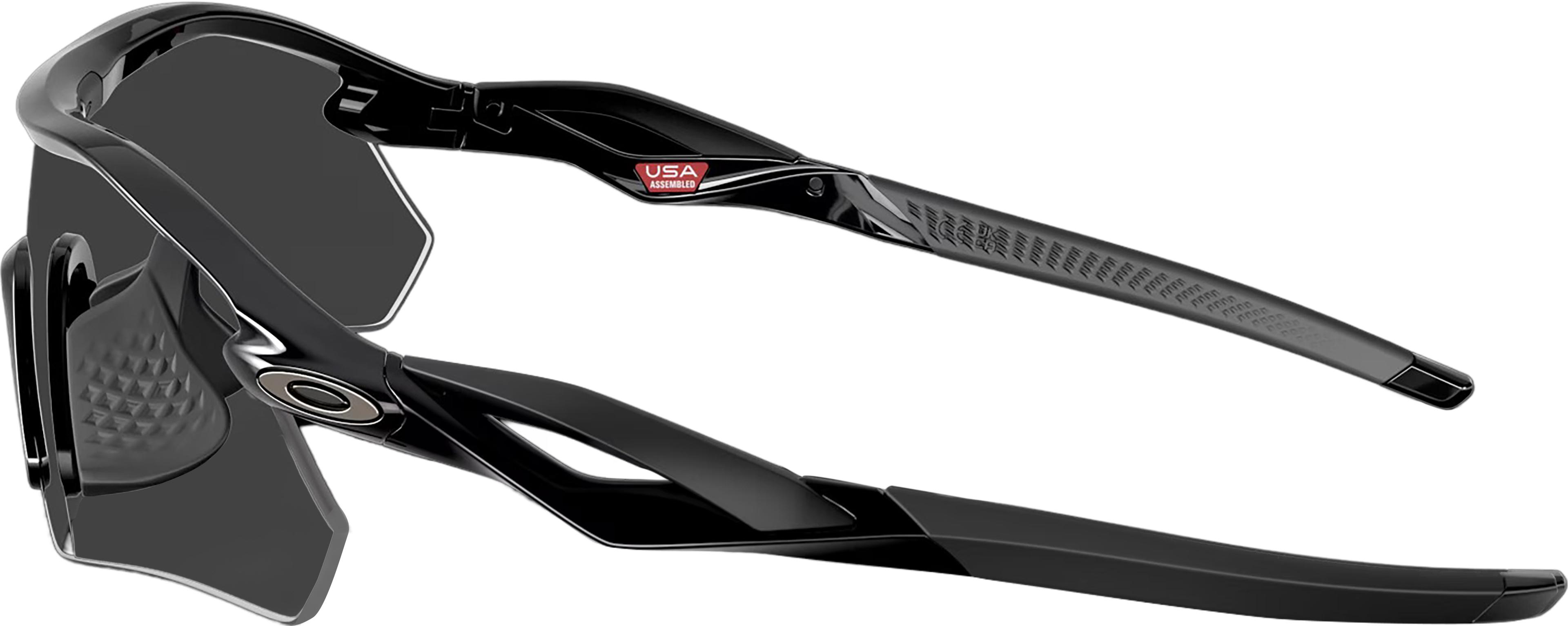 Product gallery image number 3 for product Radar Plate Sunglasses - Polished Black - Clear to Black Iridium Photochromic Lens