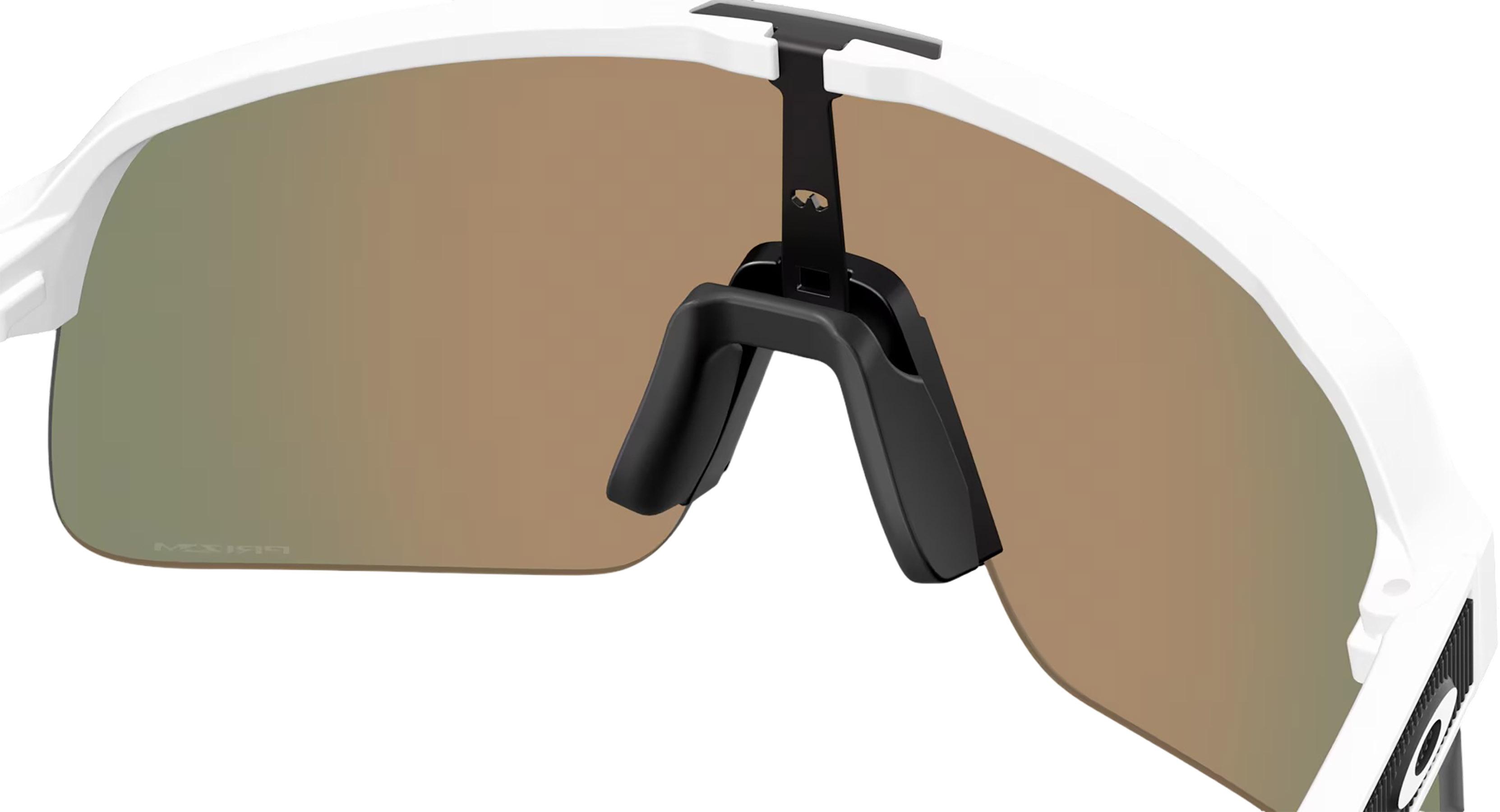 Numéro de l'image de la galerie de produits 4 pour le produit Lunettes de soleil Sutro Lite S - Matte White - Verres Prizm Ruby