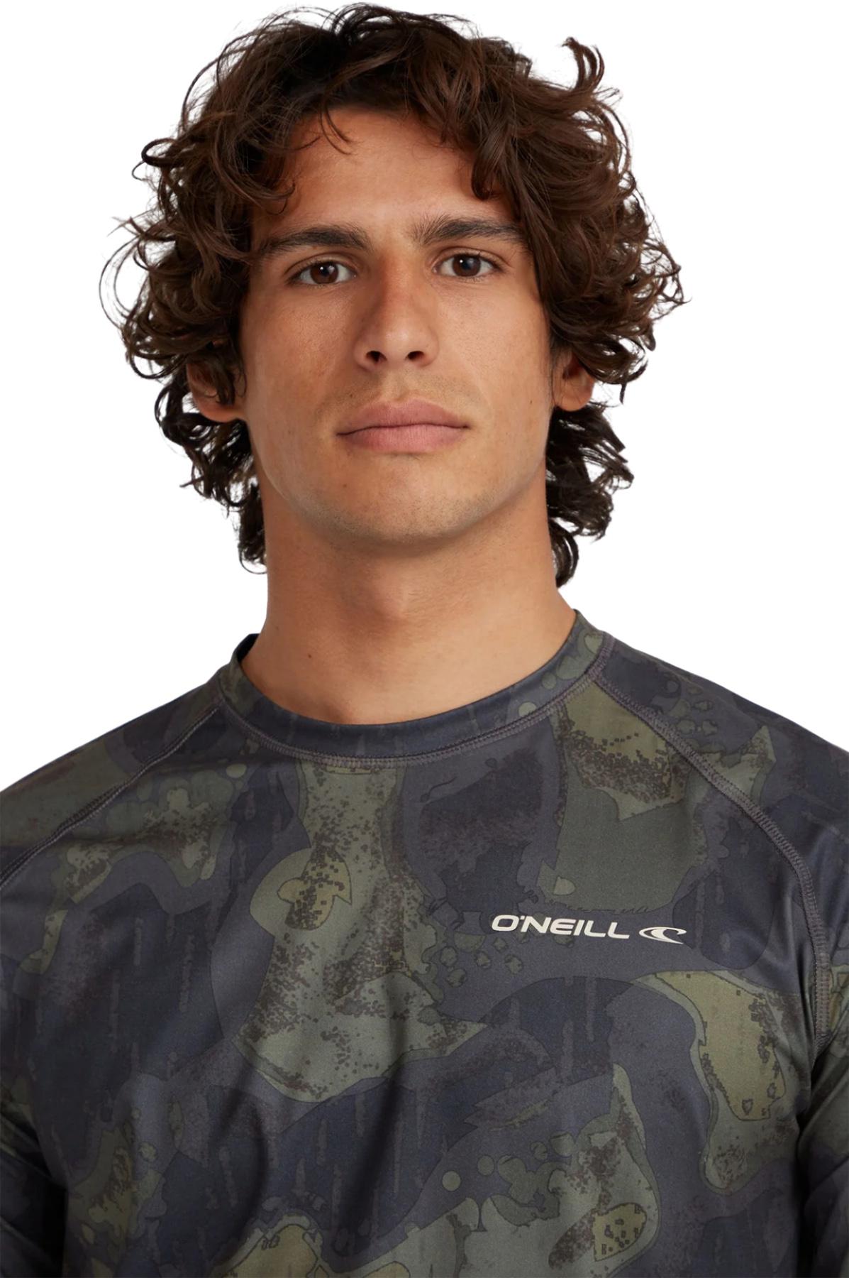 Product gallery image number 3 for product Slim-Fit Round Neck Base Layer Top - Men's
