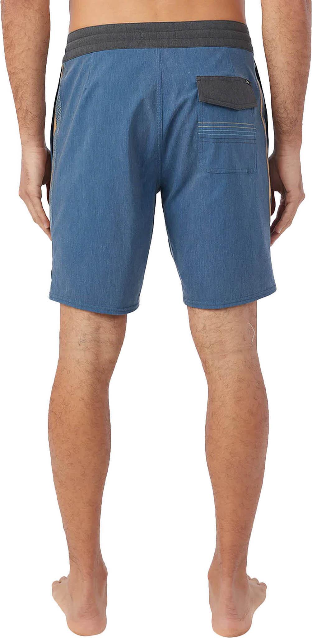 Product gallery image number 4 for product OG Sideline Cruzer 18 In Boardshorts - Men's