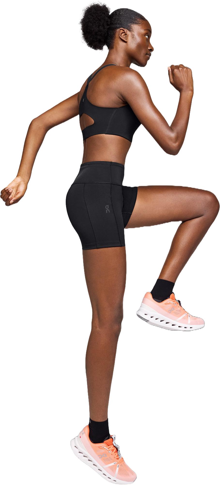 Numéro de l'image de la galerie de produits 2 pour le produit Short serré Performance - Femme