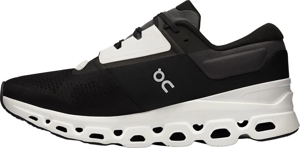 Product gallery image number 4 for product Cloudstratus 3 Road Running Shoes - Men's
