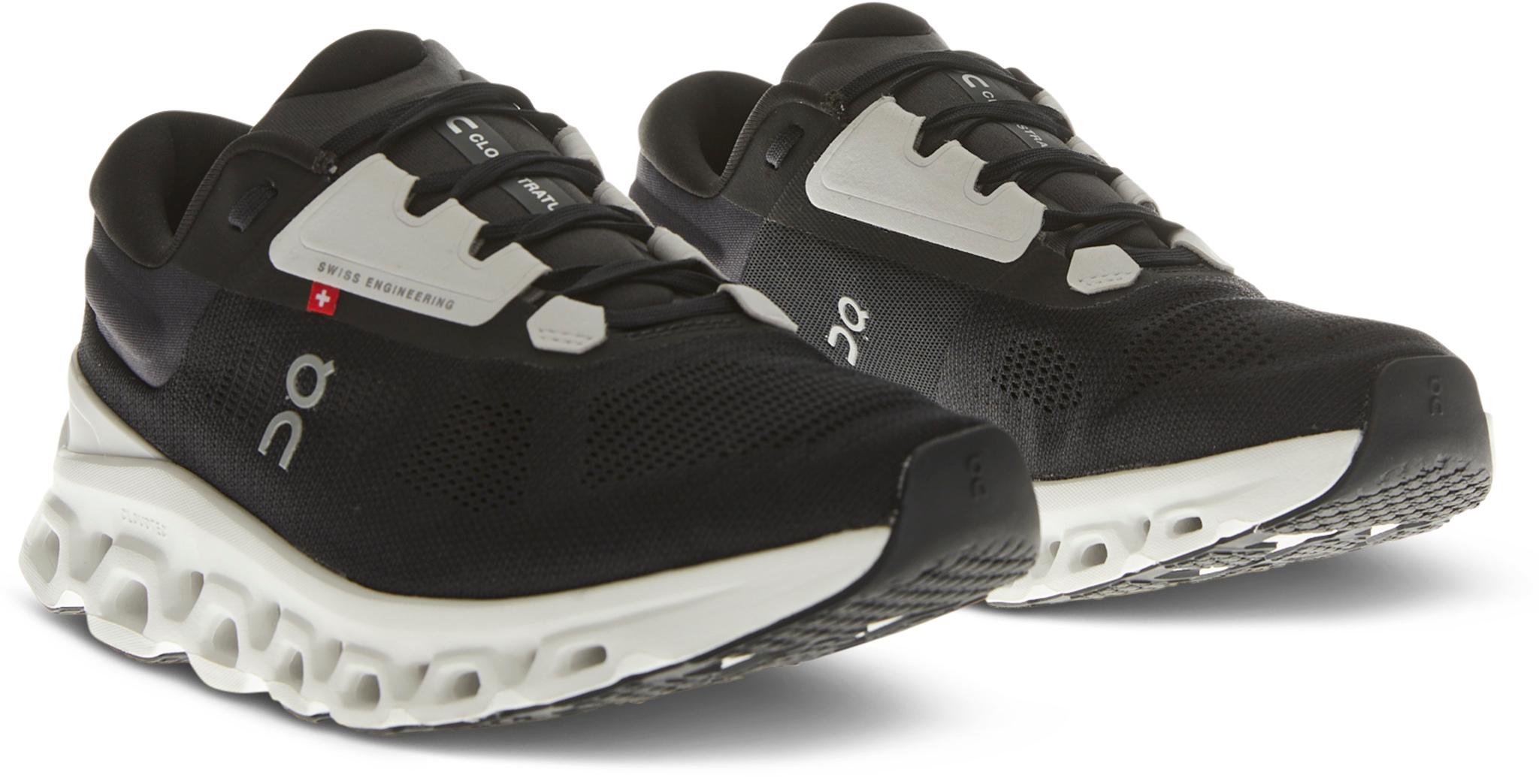 Product gallery image number 7 for product Cloudstratus 3 Road Running Shoes - Men's