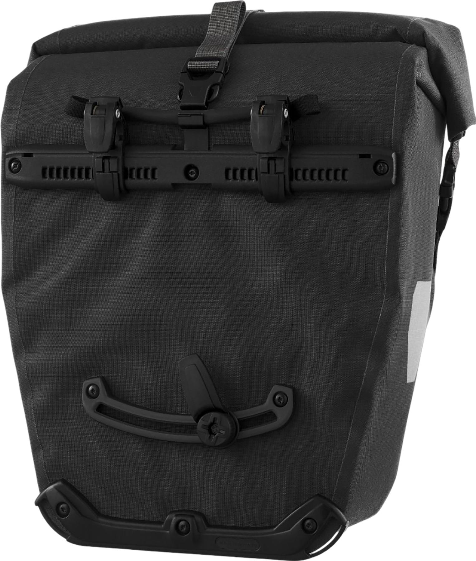 Product gallery image number 2 for product Sacoches de vélo Back Roller Plus - 20L