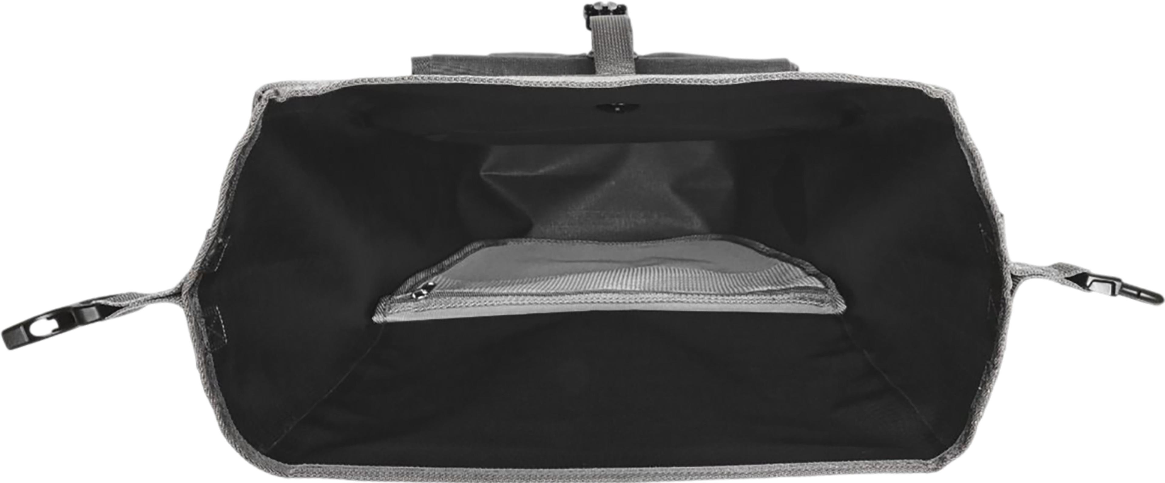 Product gallery image number 3 for product Sacoches de vélo Back Roller Plus - 20L