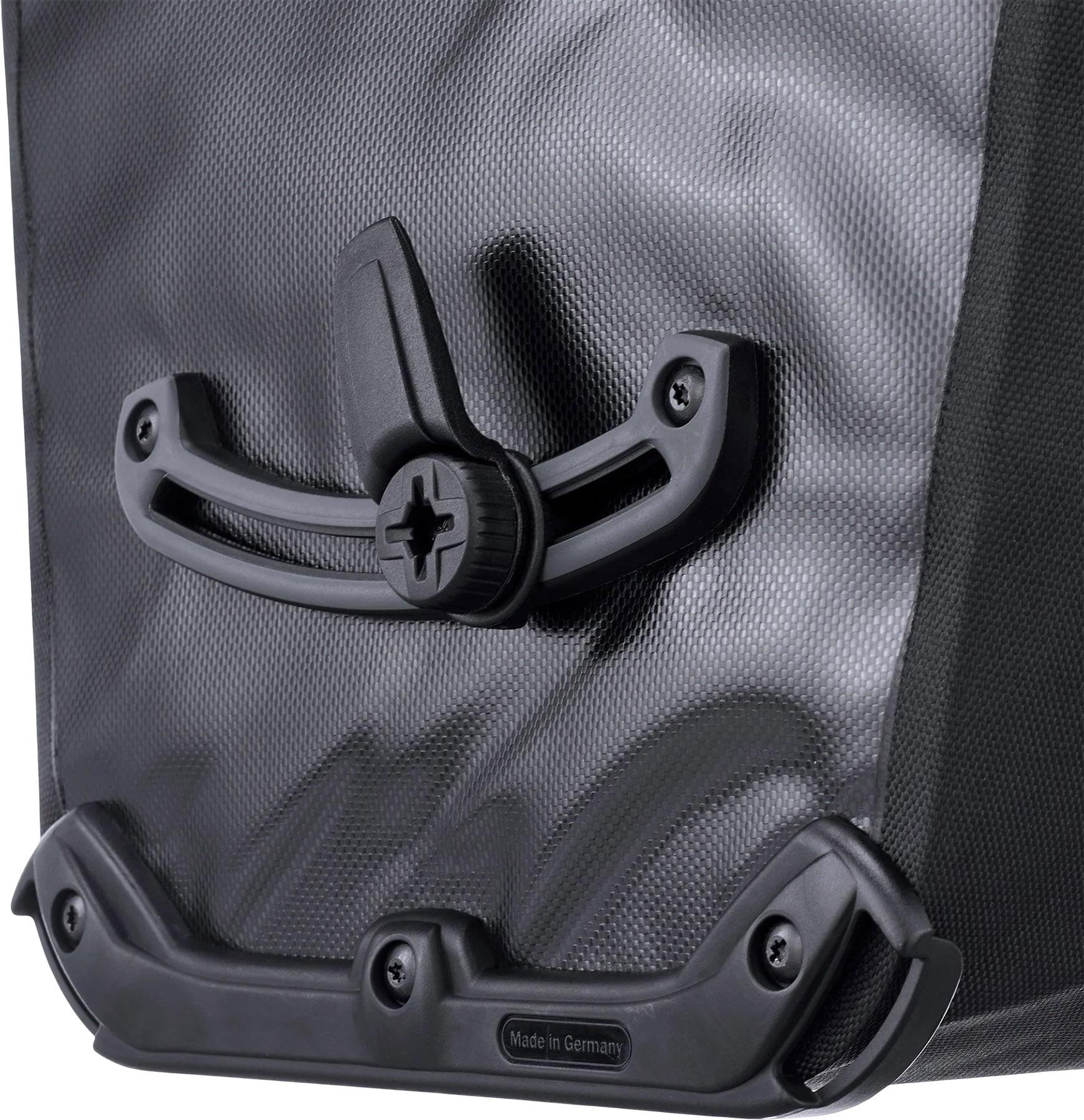 Product gallery image number 3 for product Back-Roller Pro Classic Bike Pannier 70L