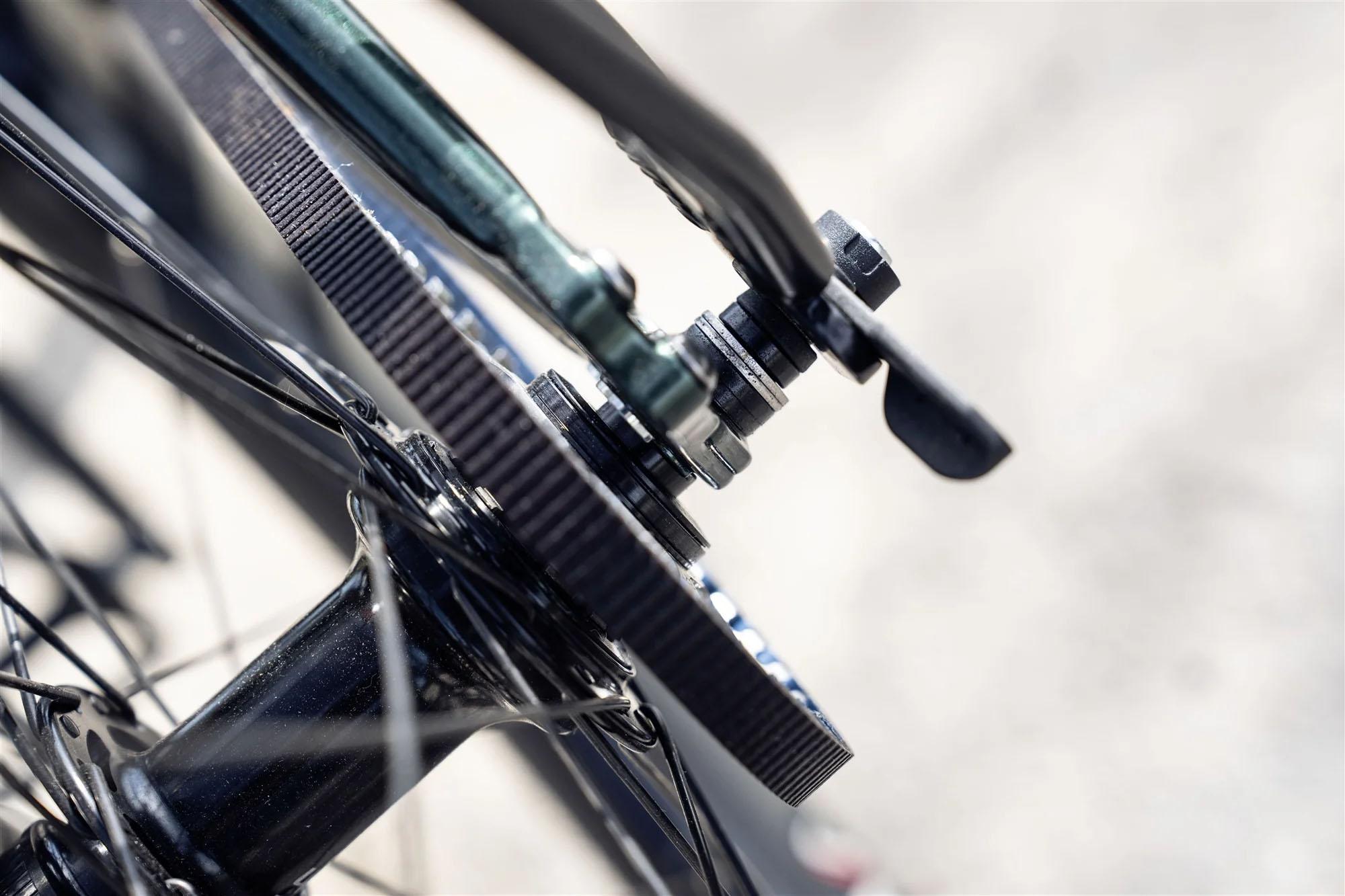 Product gallery image number 4 for product Thru Axle M6-Connector Universal Adapter 1mm