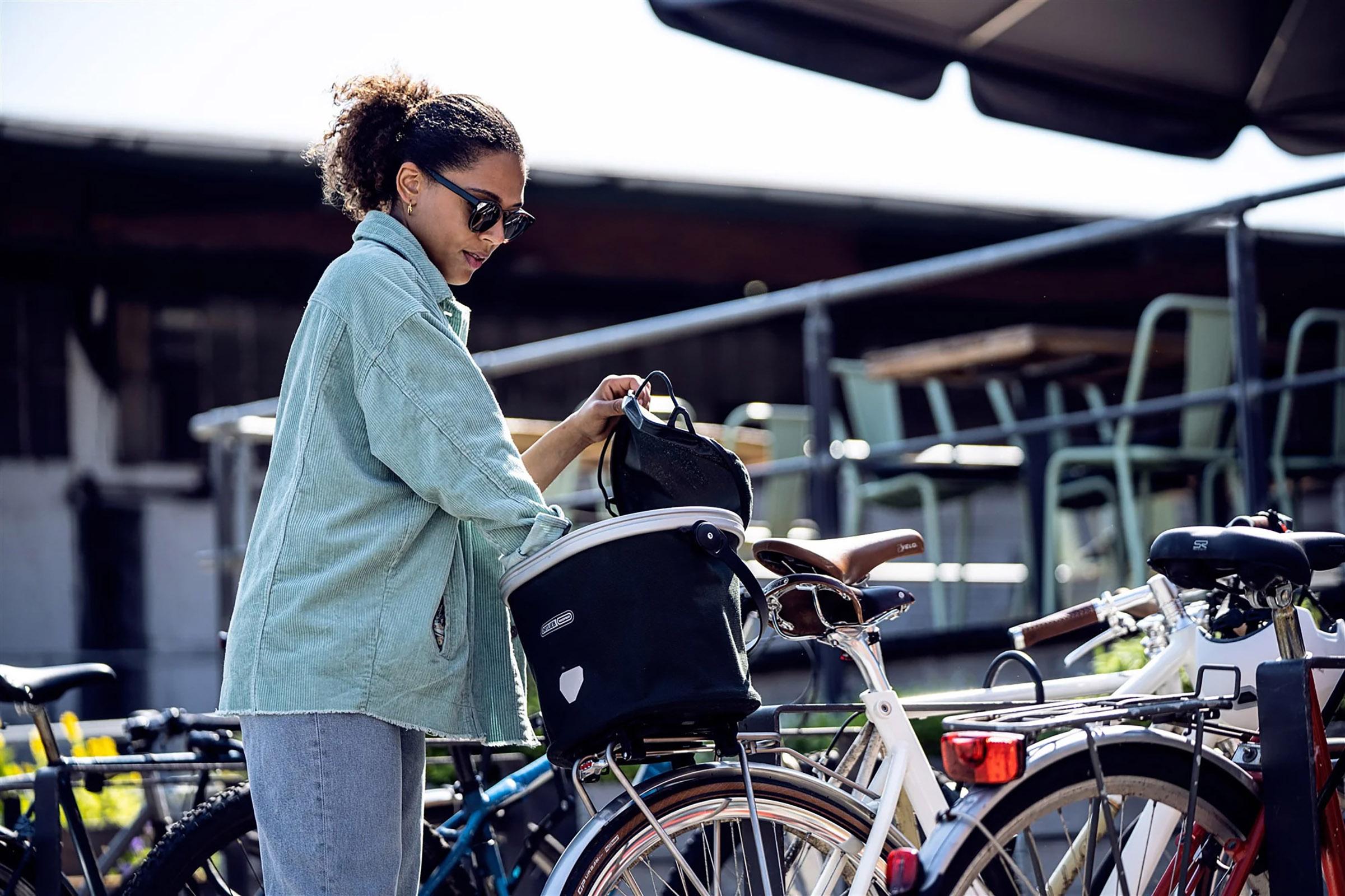 Product gallery image number 6 for product Up-Town Rack Urban Basket 17.5L