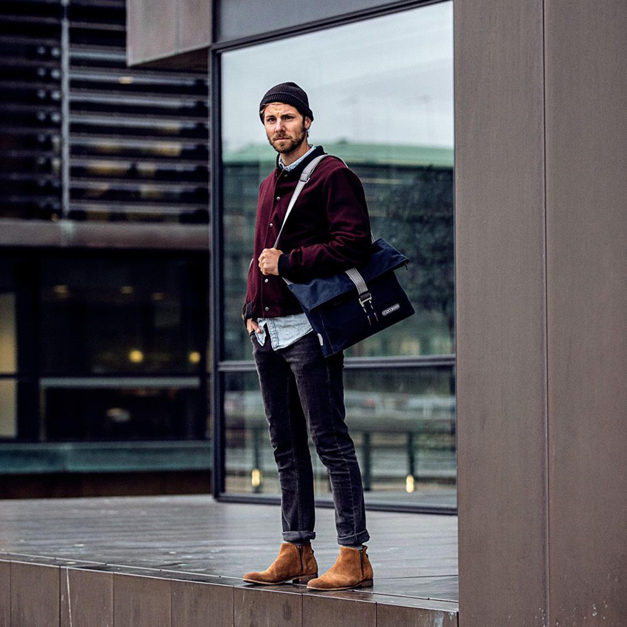 Product gallery image number 5 for product Twin-City Urban Bike Shoulder Bag 9L