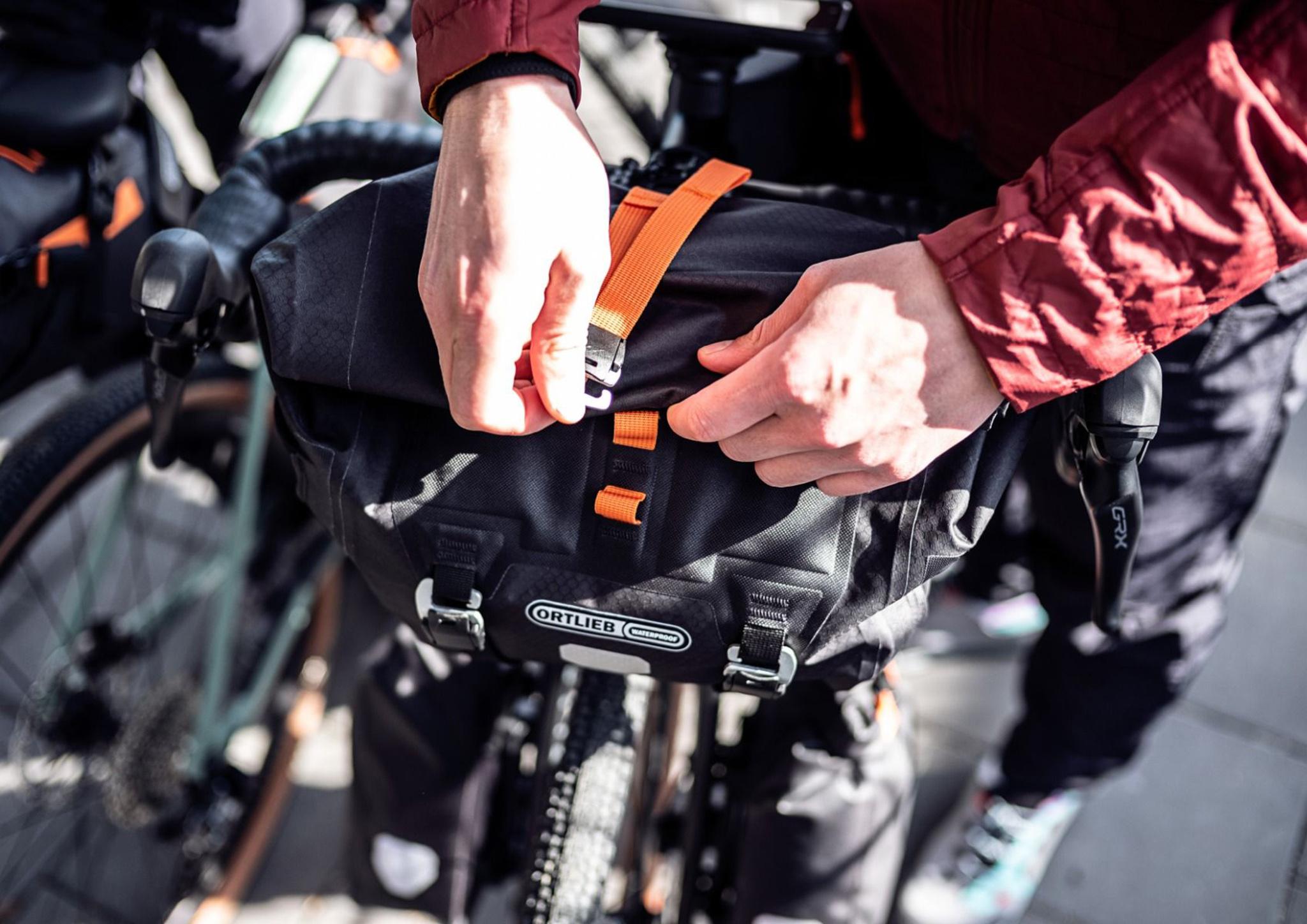 Numéro de l'image de la galerie de produits 7 pour le produit Sacoche de guidon QR 11L