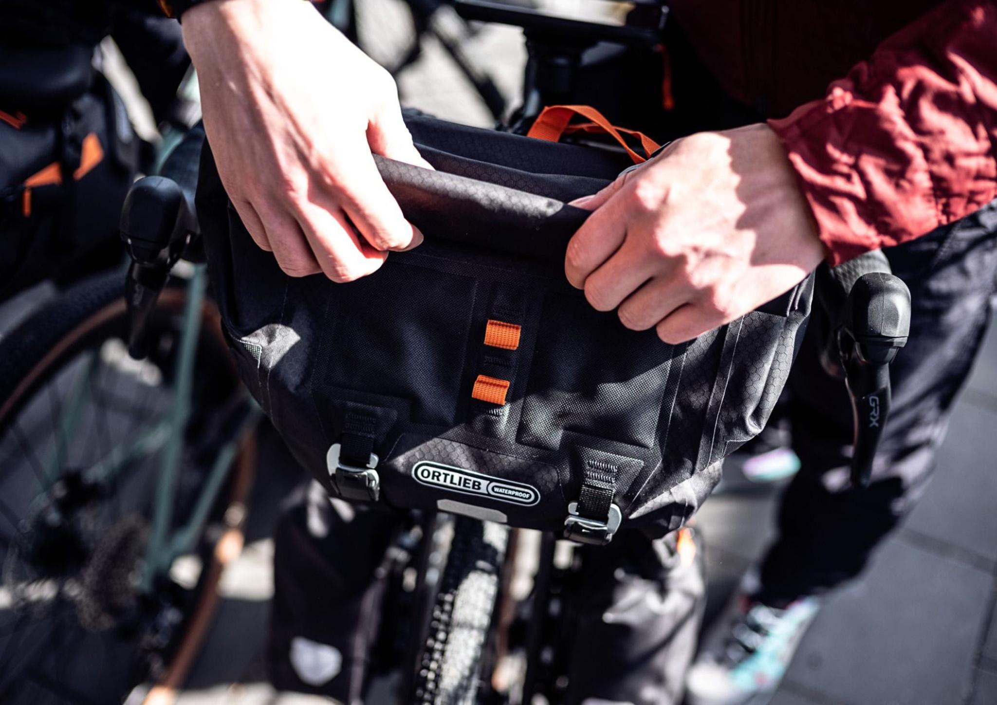 Numéro de l'image de la galerie de produits 6 pour le produit Sacoche de guidon QR 11L