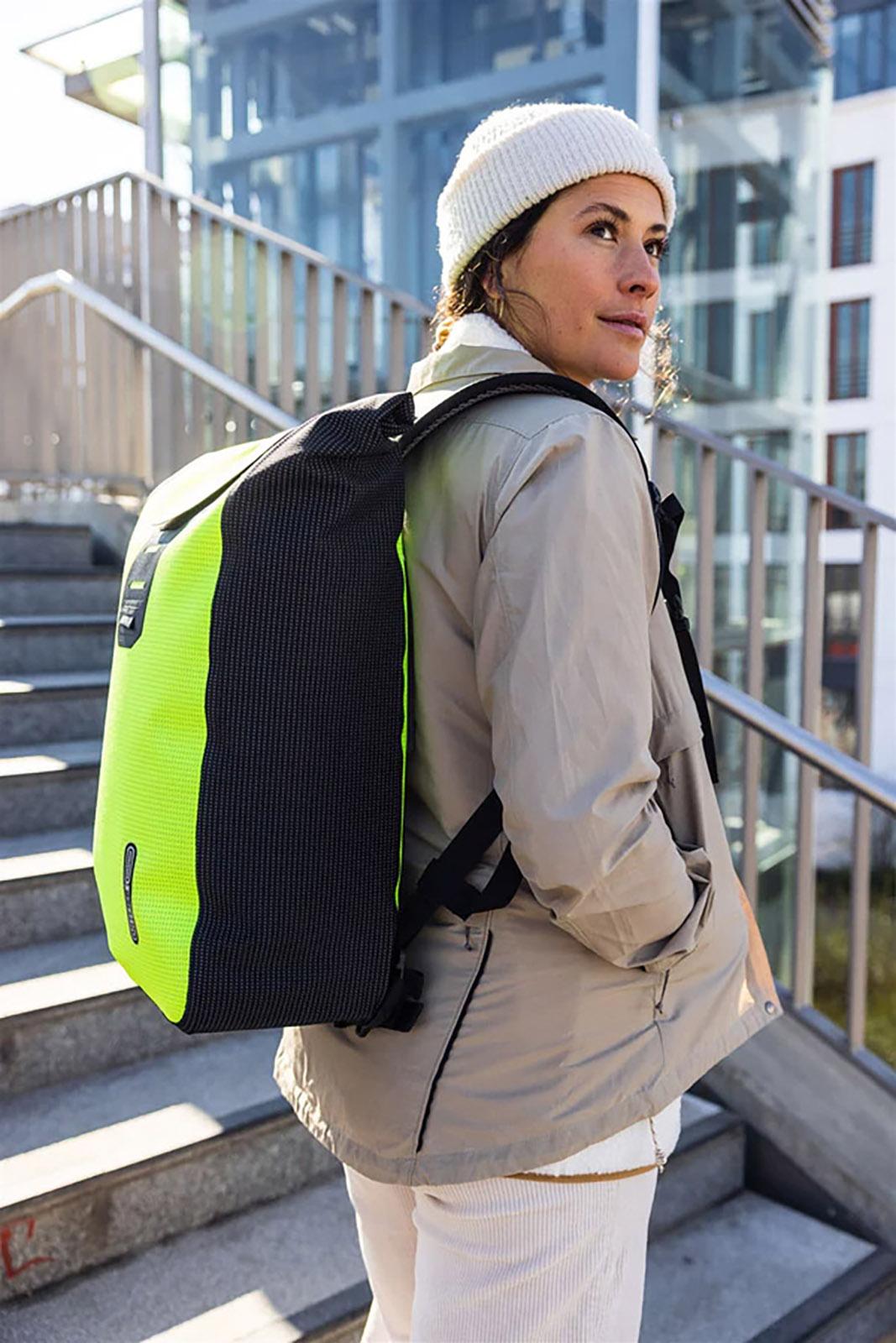 Product gallery image number 4 for product Velocity High Visibility Daypack 23L