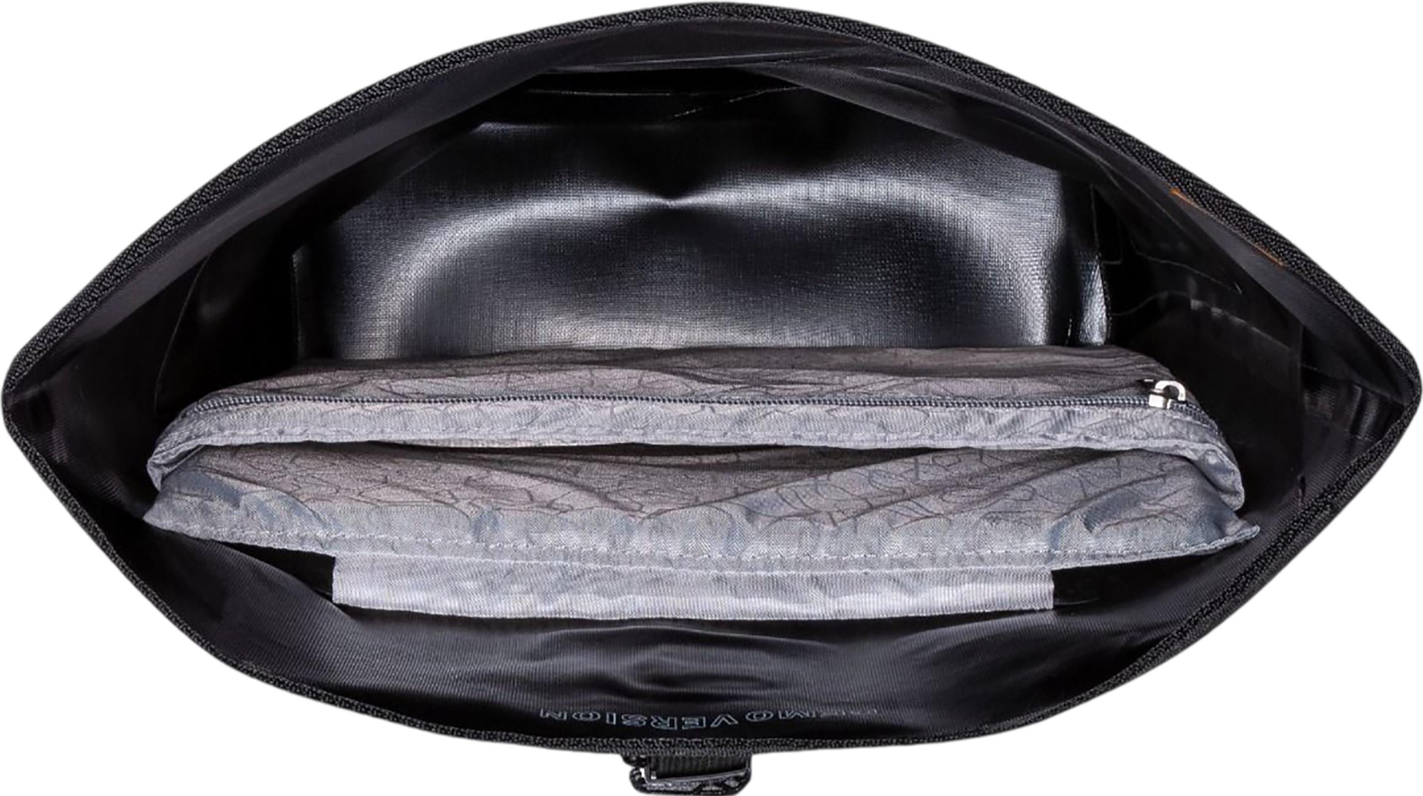 Product gallery image number 8 for product Metrosphere Daypack 21L