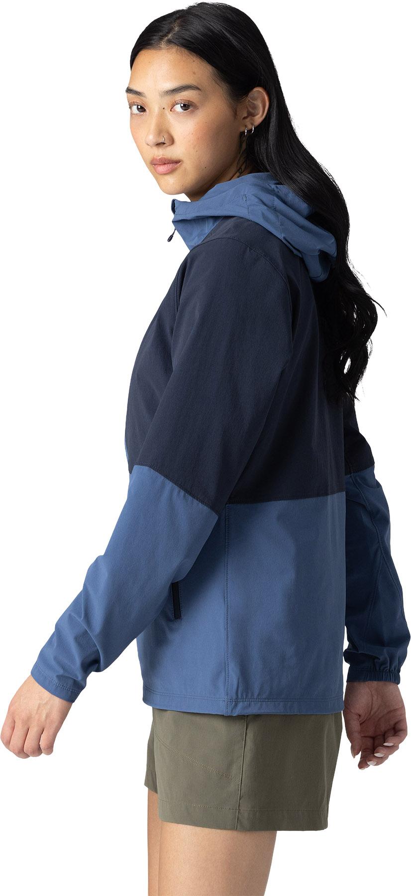 Product gallery image number 2 for product Chandail à capuchon Ferrosi - Femme