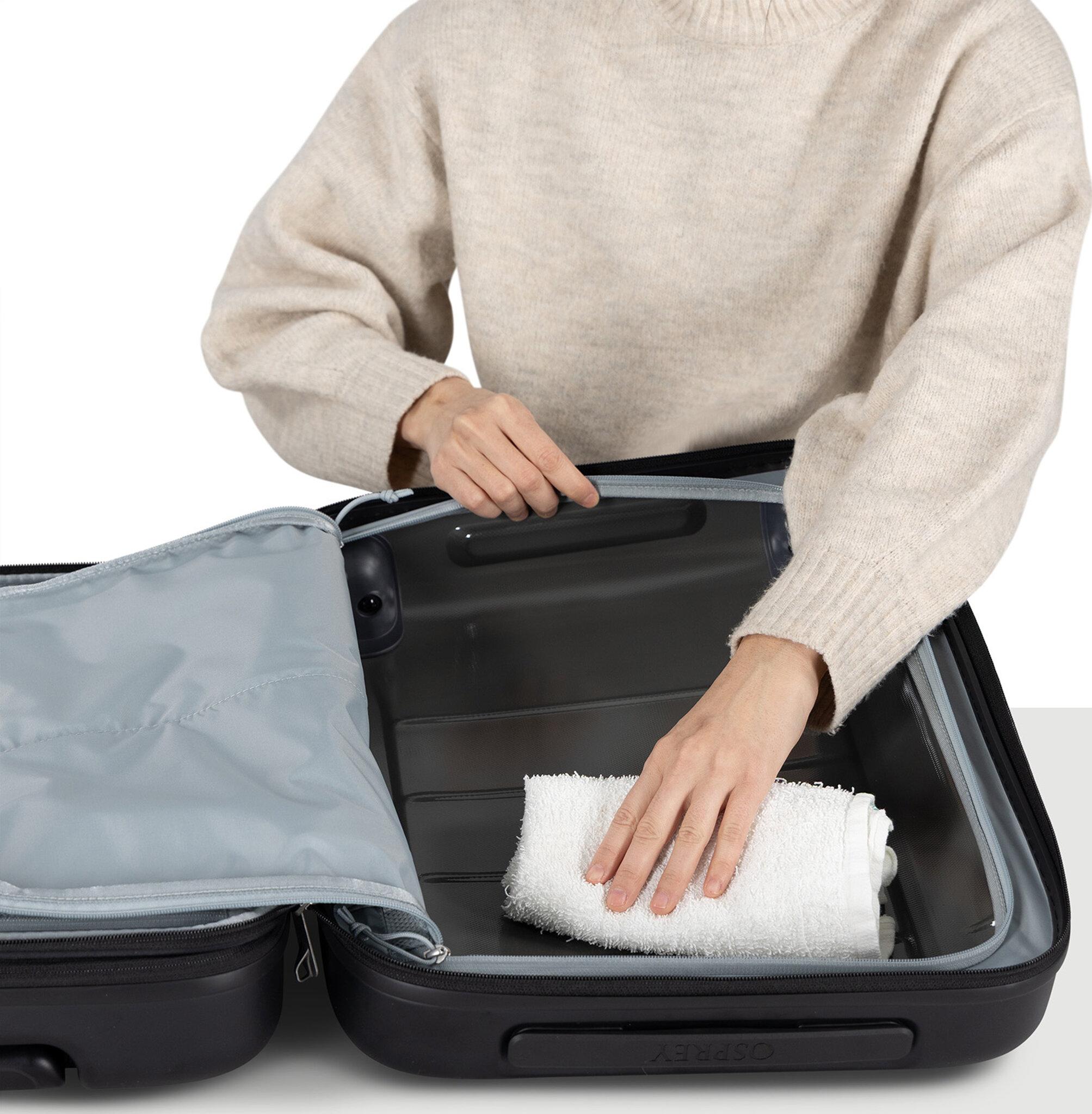 Product gallery image number 7 for product Ozone EXP Hardside Wheeled Carry -On Suitcase