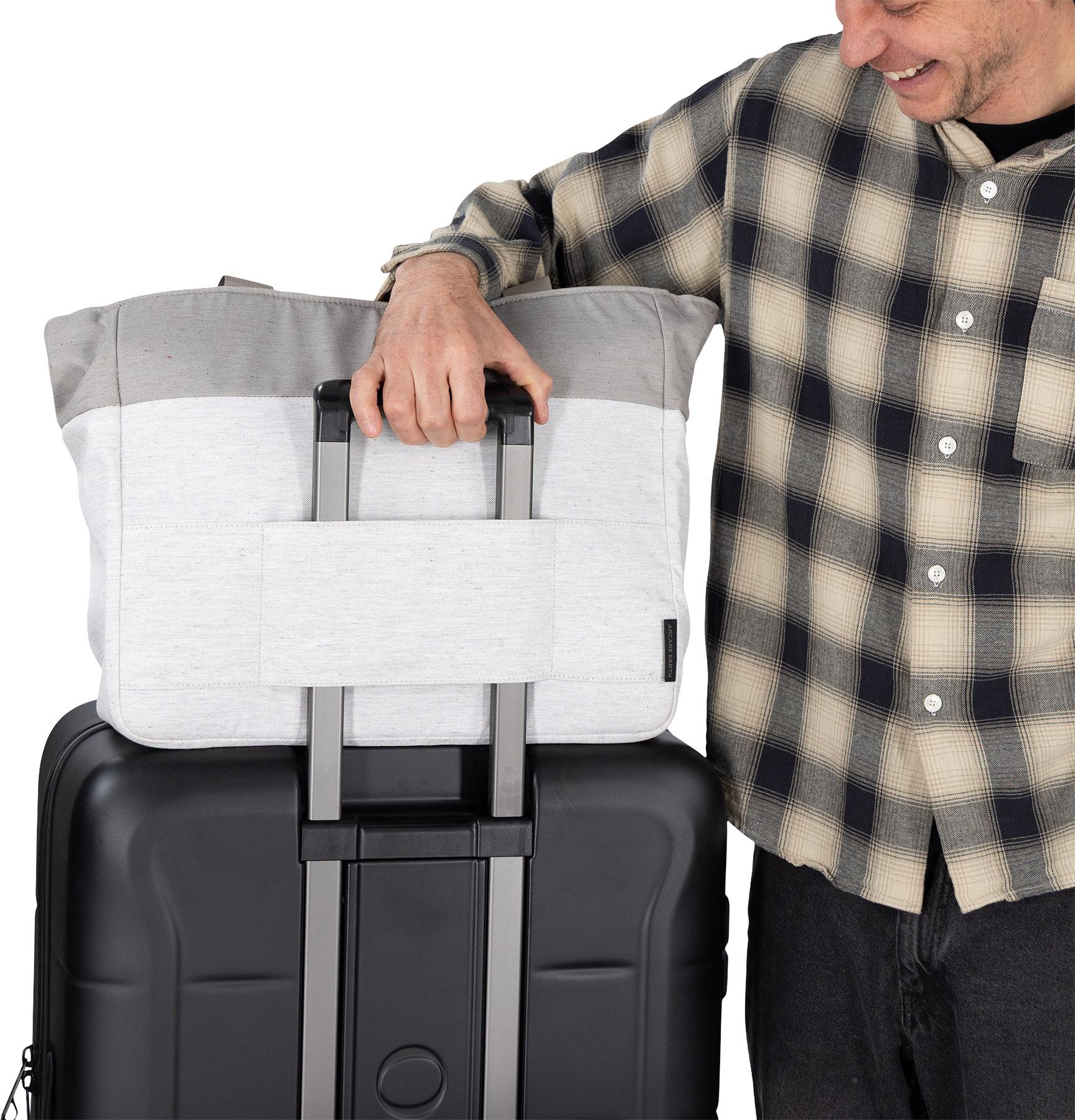 Product gallery image number 8 for product Ozone Hardside 30 in Suitcase