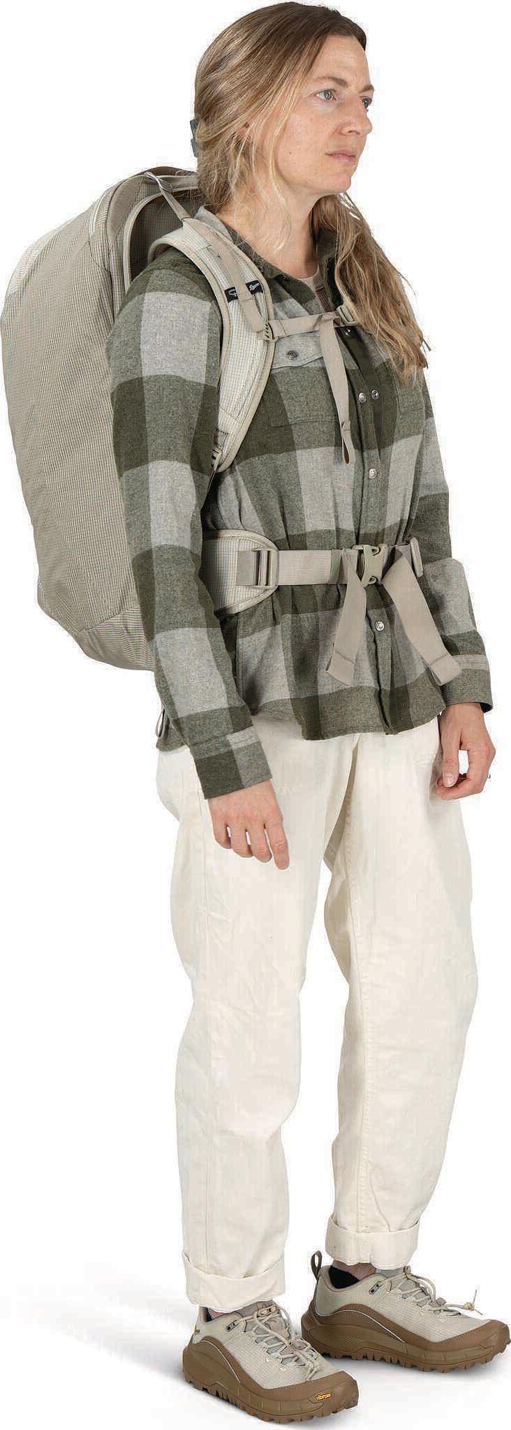 Product gallery image number 3 for product Sac de voyage cabine Osprey X Danner Fairview 40L - Femme