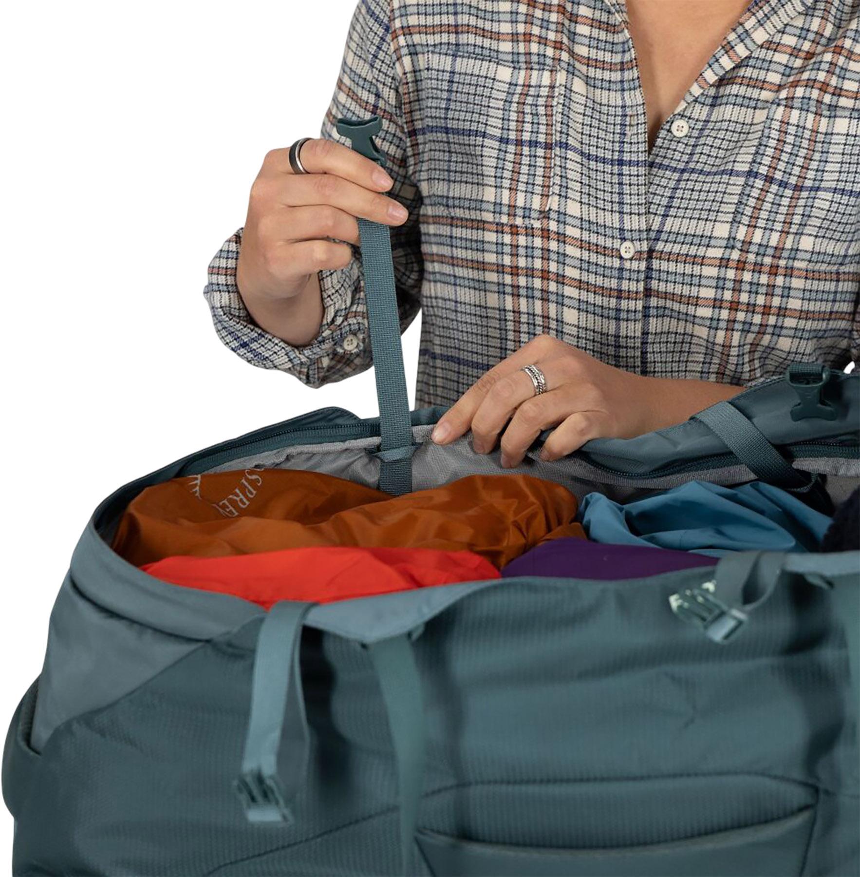 Product gallery image number 7 for product Sac de voyage Fairview 70L - Femme