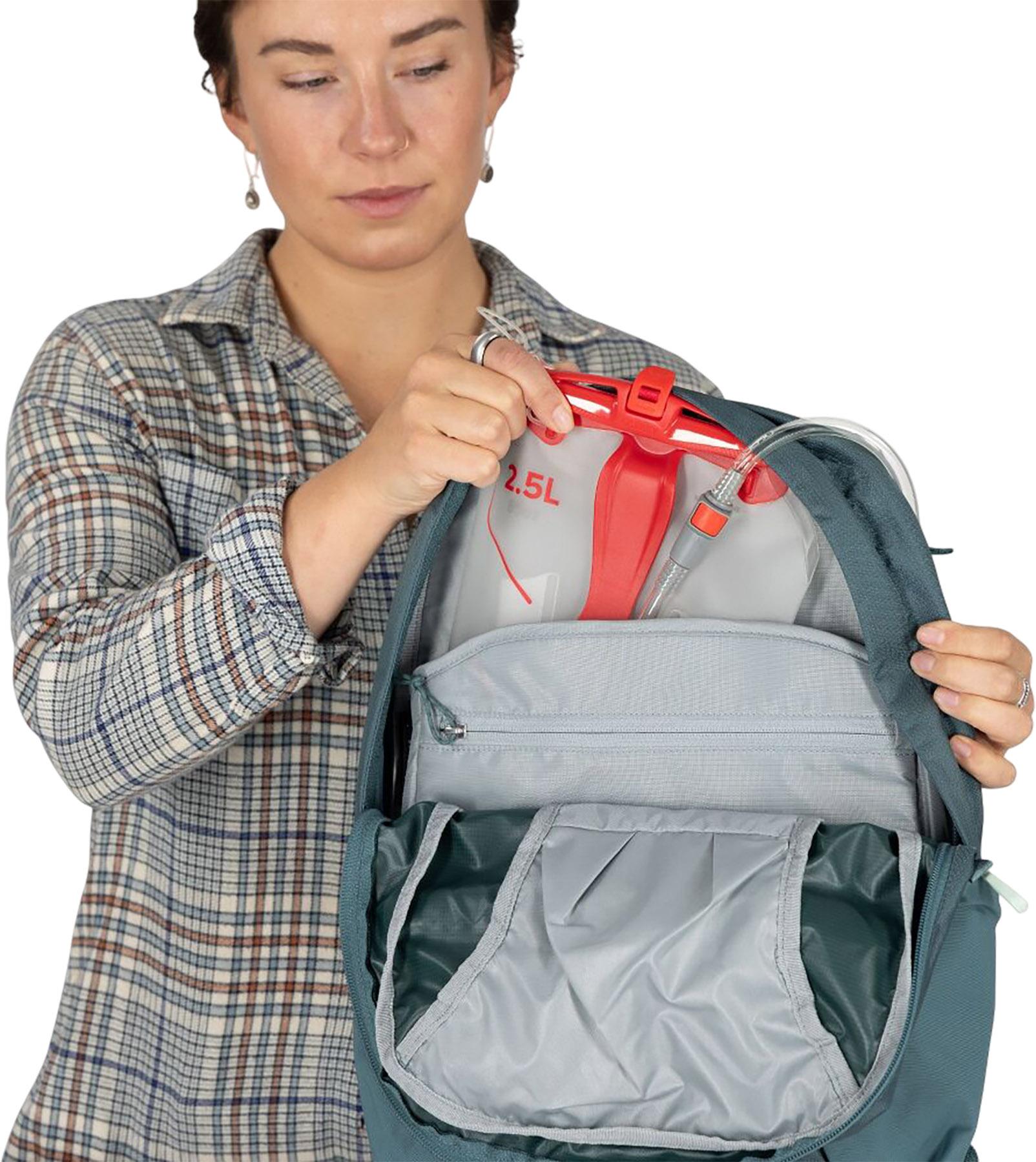 Product gallery image number 4 for product Sac de voyage Fairview 70L - Femme