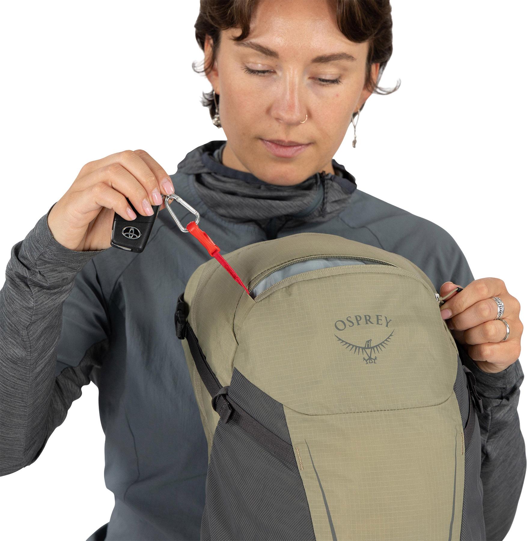 Product gallery image number 6 for product Hikelite Hiking Daypack 18L - Unisex