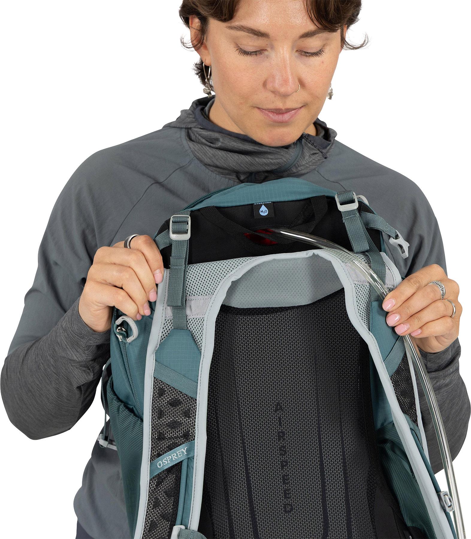 Product gallery image number 9 for product Hikelite Hiking Daypack 26L