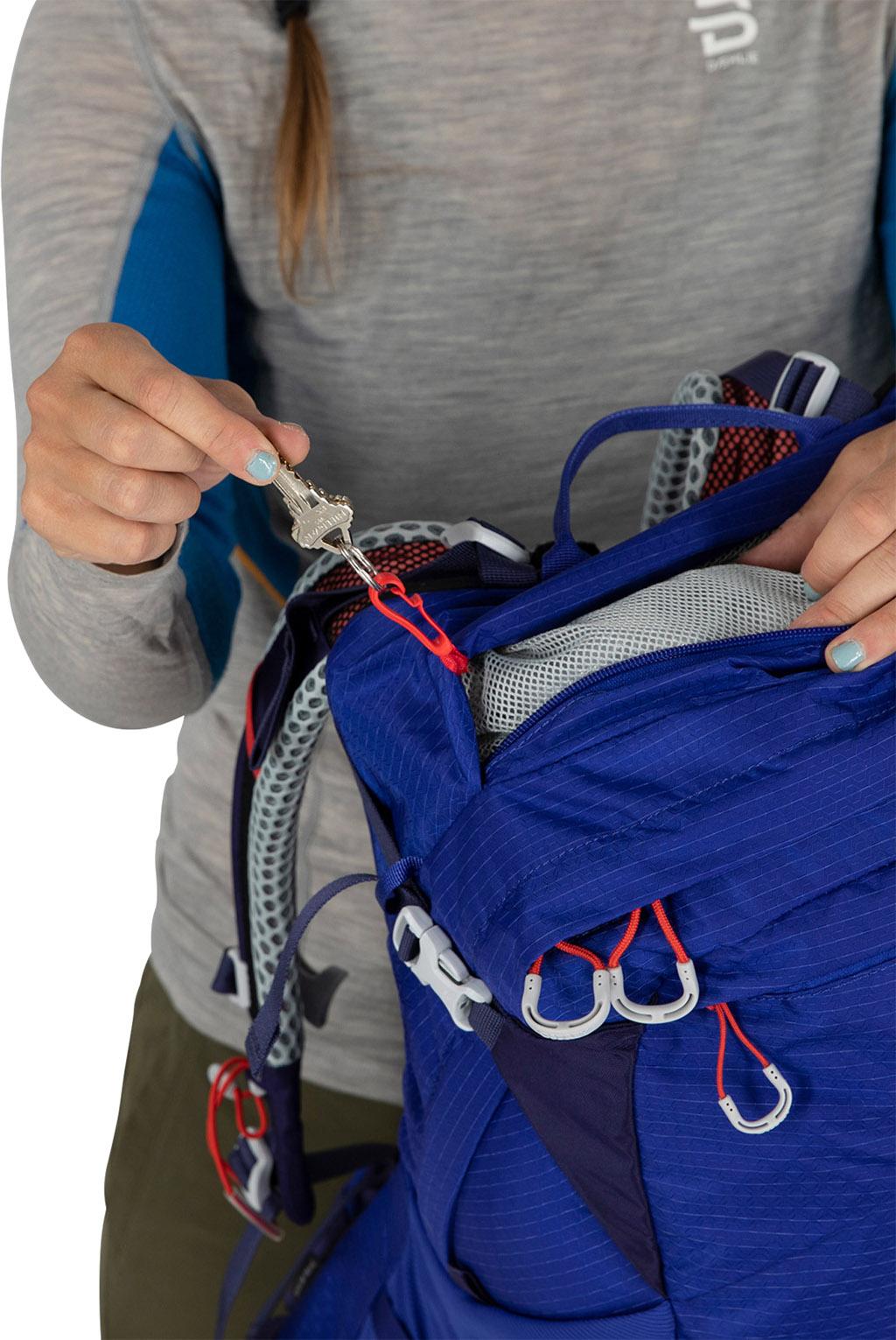 Product gallery image number 9 for product Sirrus Hiking Pack 34L - Women's