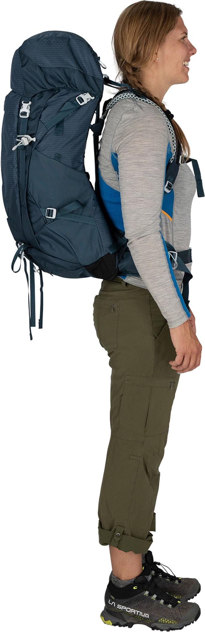Product gallery image number 8 for product Sirrus Backpacking Pack 44L - Women's