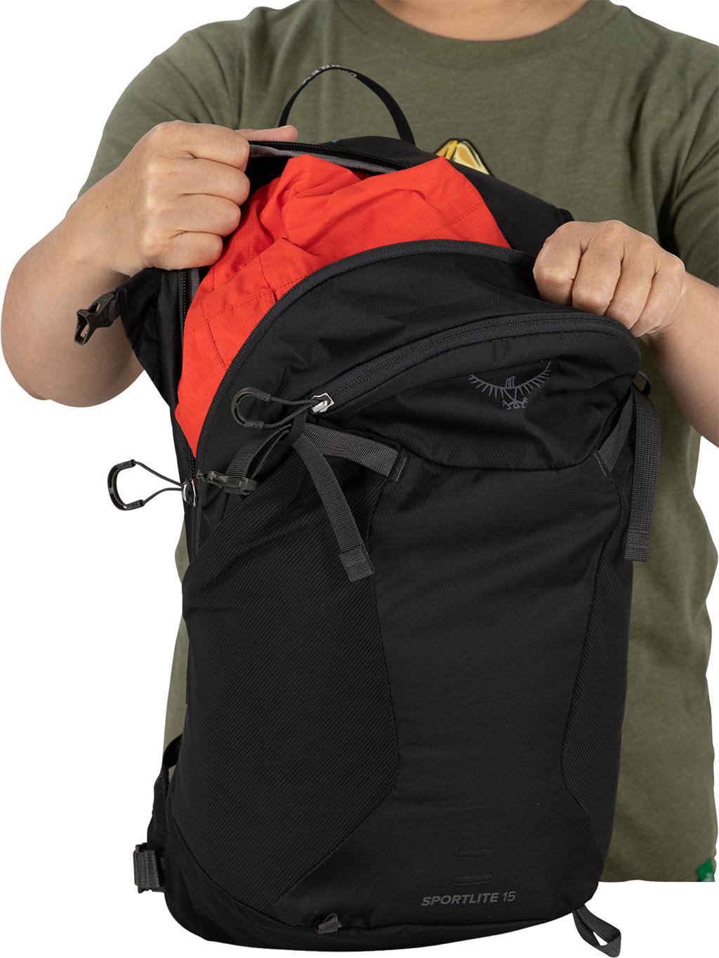 Product gallery image number 6 for product Sportlite Technical Daypack 15L