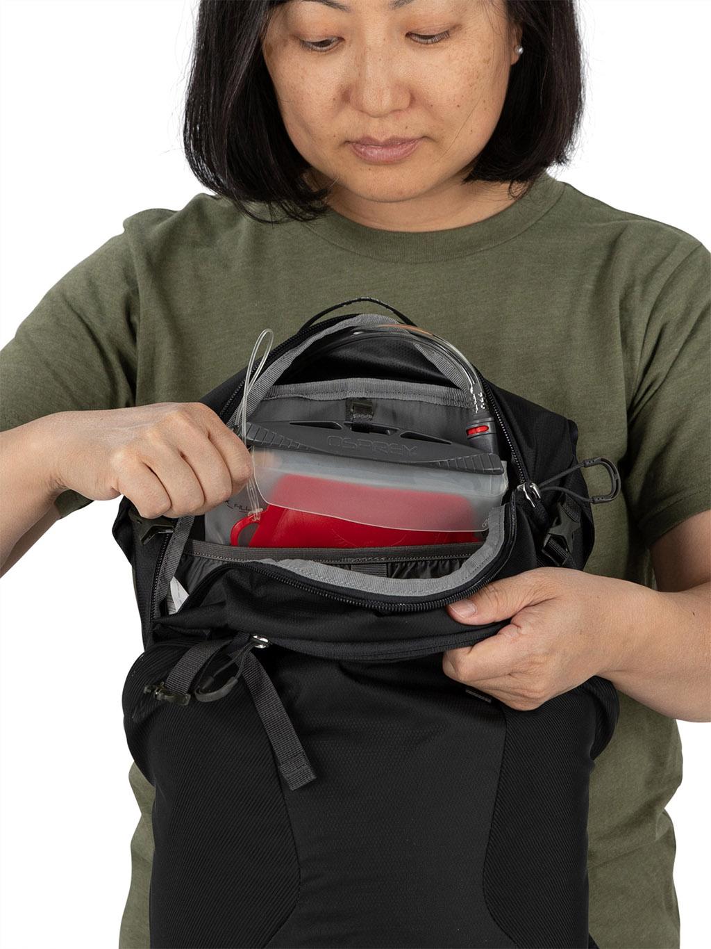 Product gallery image number 7 for product Sportlite Technical Daypack 15L