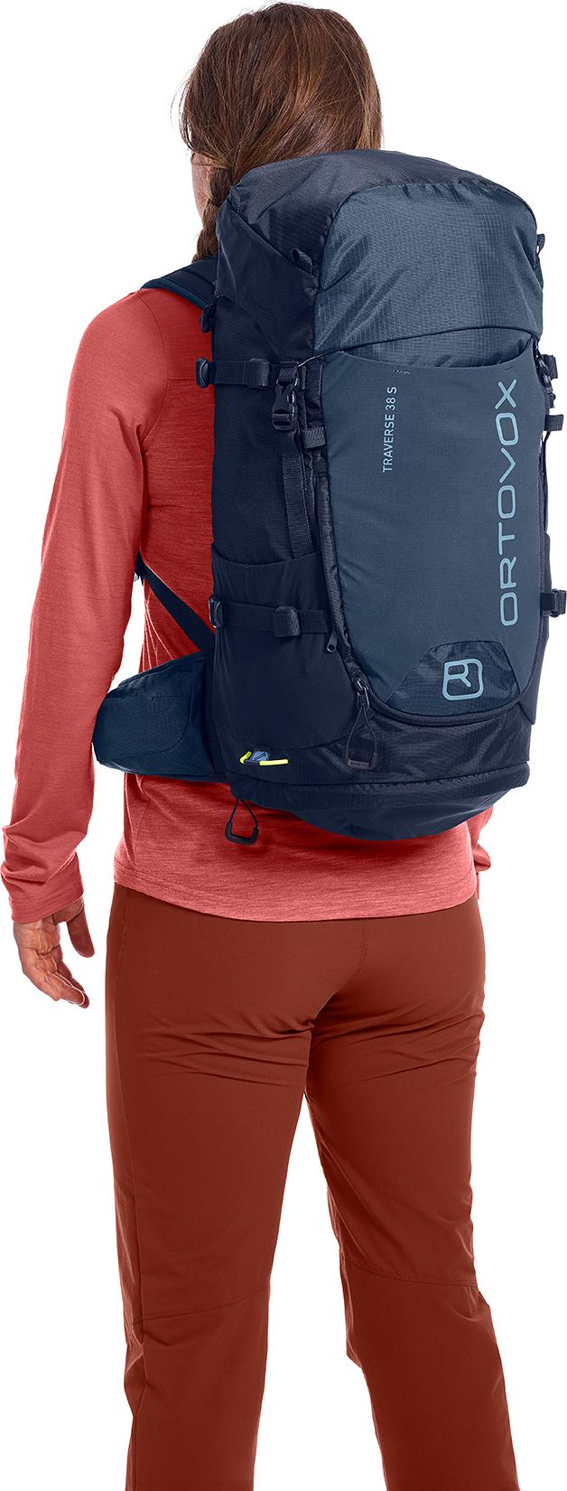 Product gallery image number 4 for product Traverse Backpack 18L