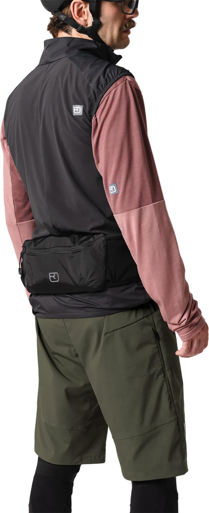 Product gallery image number 3 for product SEQUENCE FREE SHORTS M