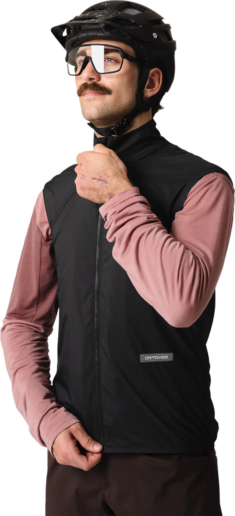 Product gallery image number 5 for product SEQUENCE WIND VEST M