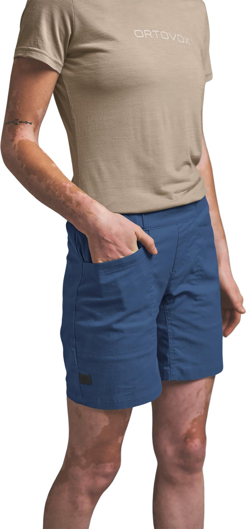 Product gallery image number 4 for product AFFINITY SHORTS W