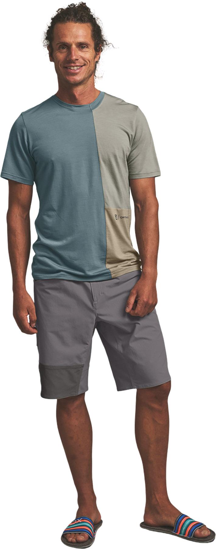 Numéro de l'image de la galerie de produits 4 pour le produit AFFINITY PLUS SHORTS M