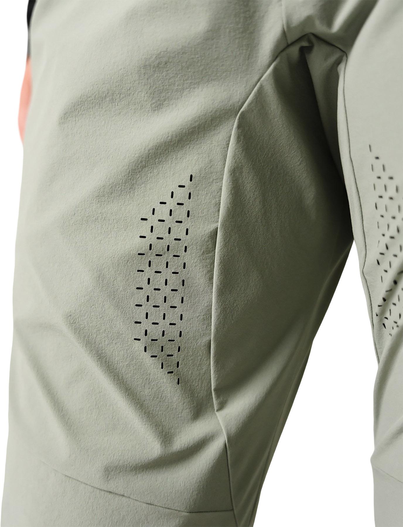Numéro de l'image de la galerie de produits 3 pour le produit SEQUENCE TRAIL PANTS W