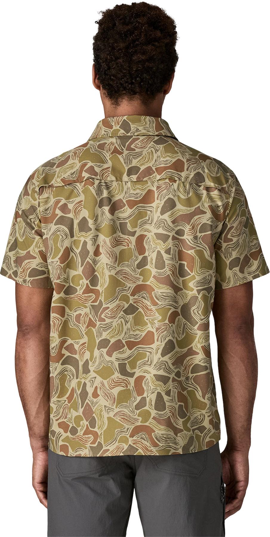Numéro de l'image de la galerie de produits 2 pour le produit Chemise solaire à manches courtes Self-Guided - Homme