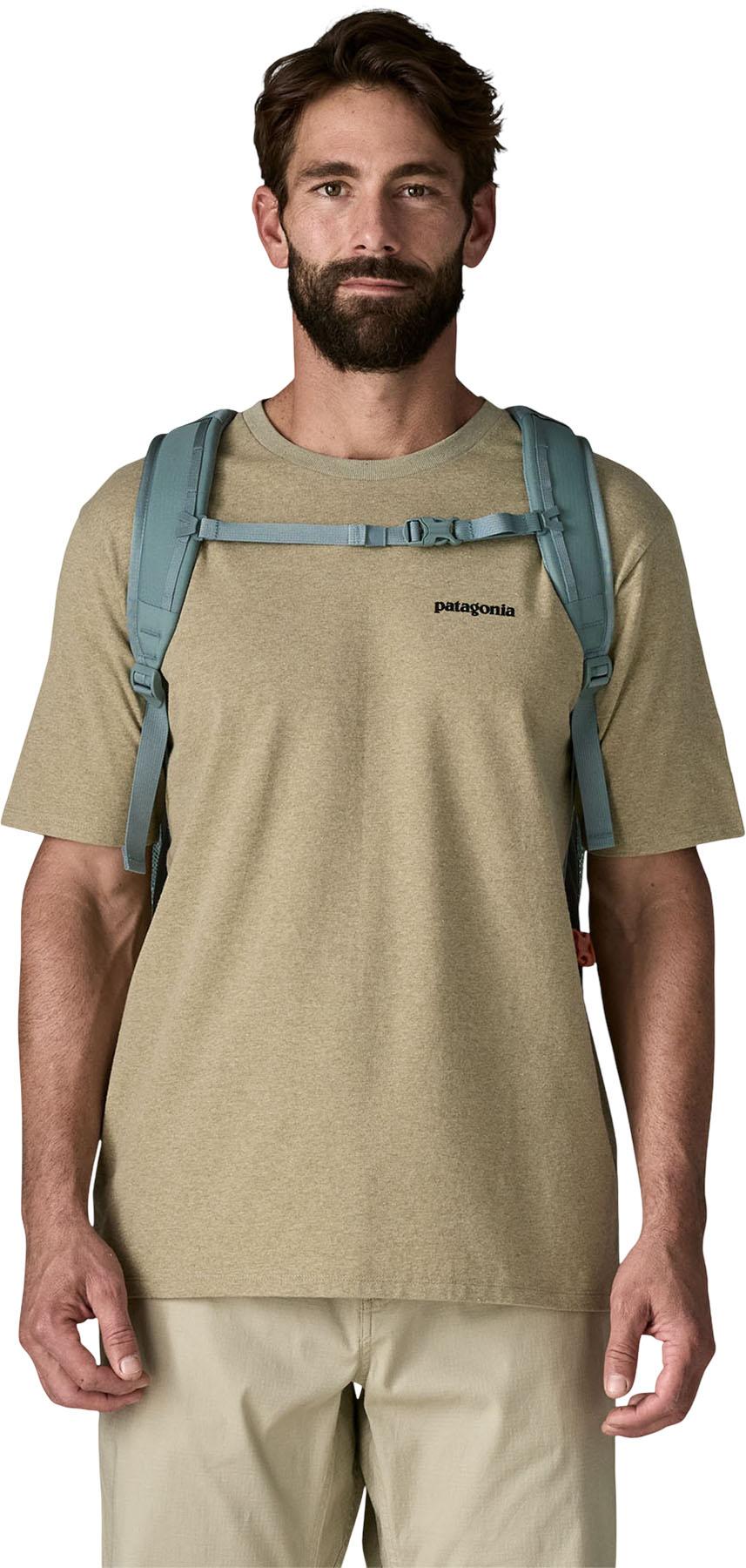 Product gallery image number 4 for product Refugio Daypack 32L