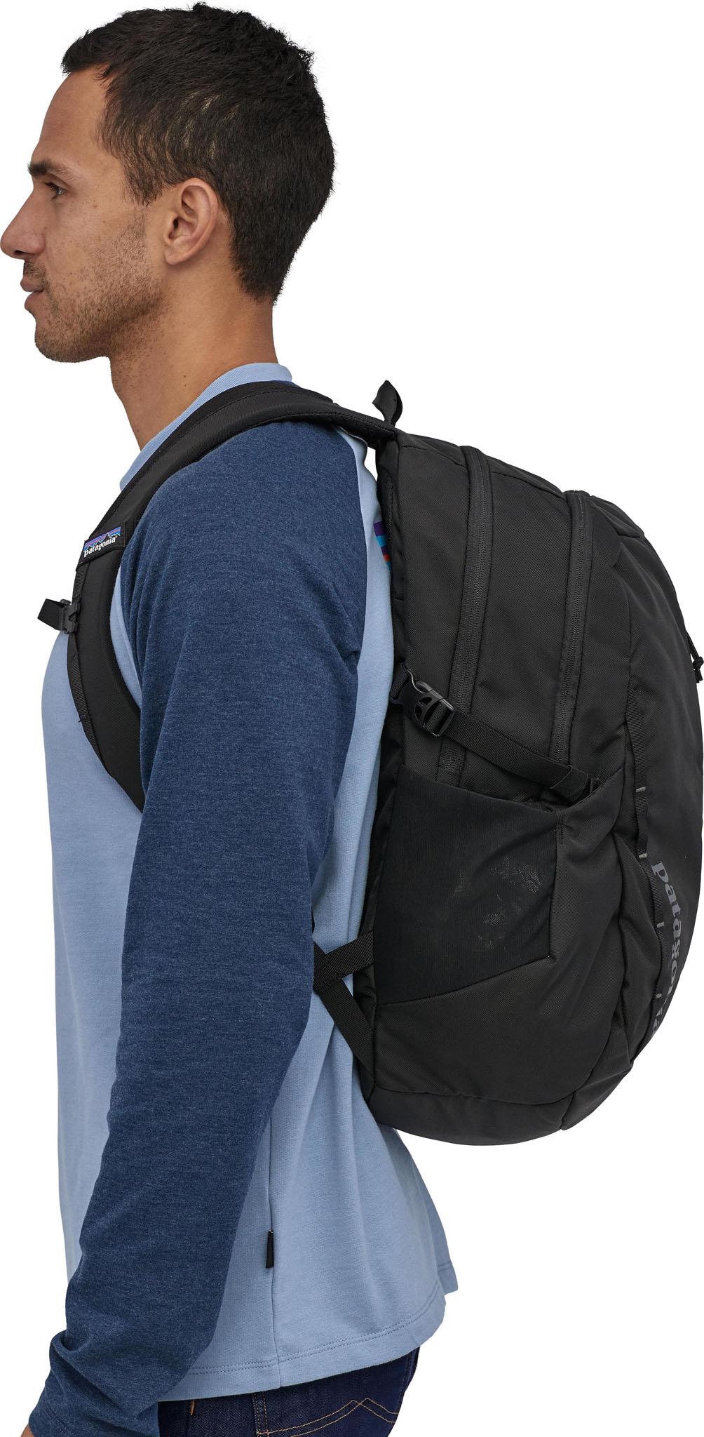 Product gallery image number 3 for product Refugio Pack 28L