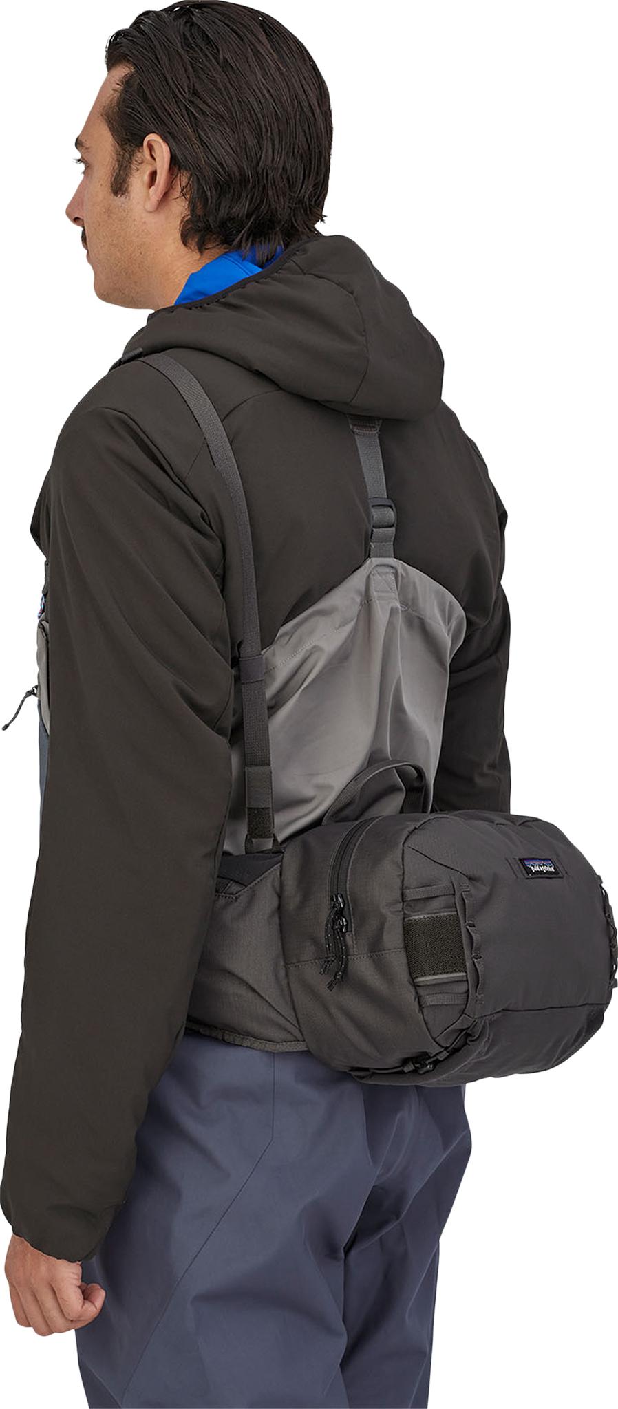 Product gallery image number 4 for product Stealth Hip Pack 11L