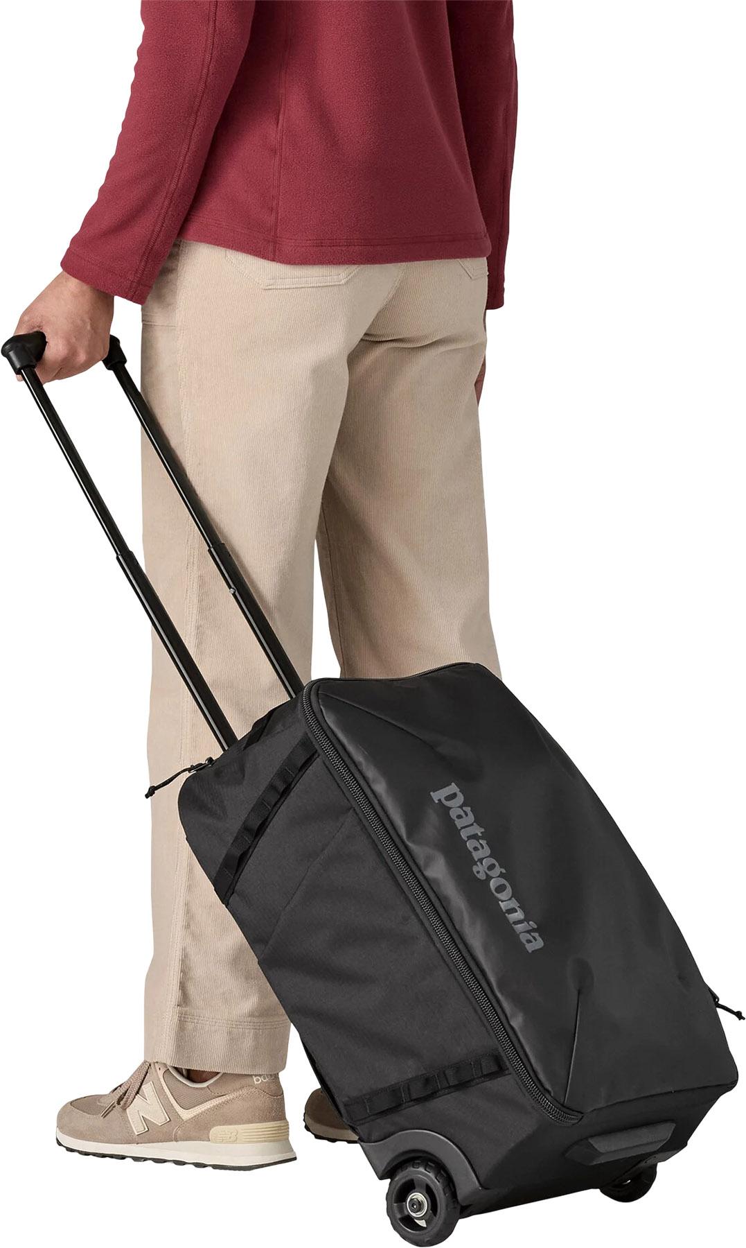 Product gallery image number 5 for product Black Hole MLC Wheeled Duffel Bag 34L