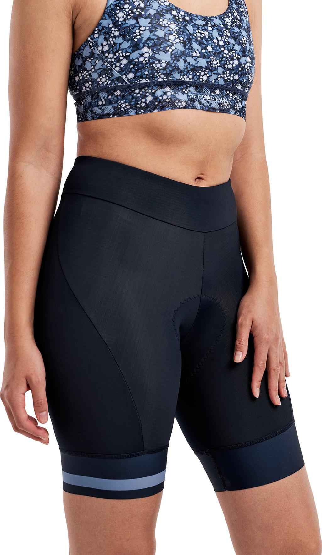 Numéro de l'image de la galerie de produits 5 pour le produit Short Signature - Femme