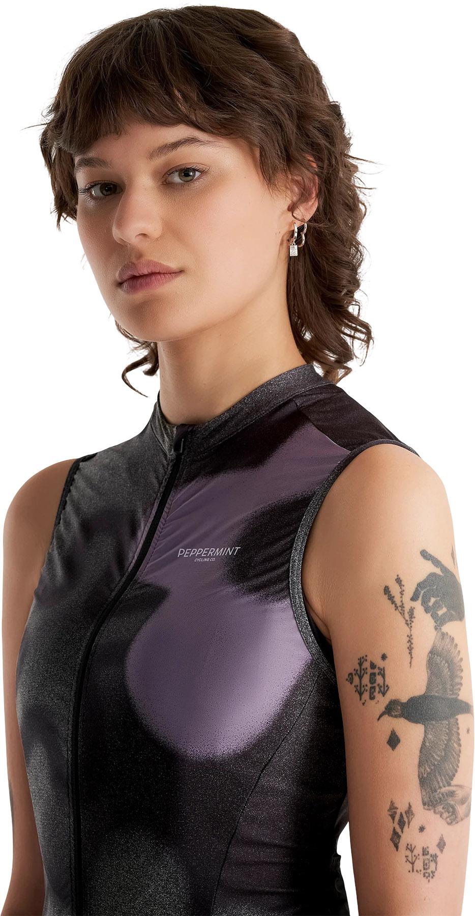 Numéro de l'image de la galerie de produits 3 pour le produit Maillot sans manches Classic - Femme