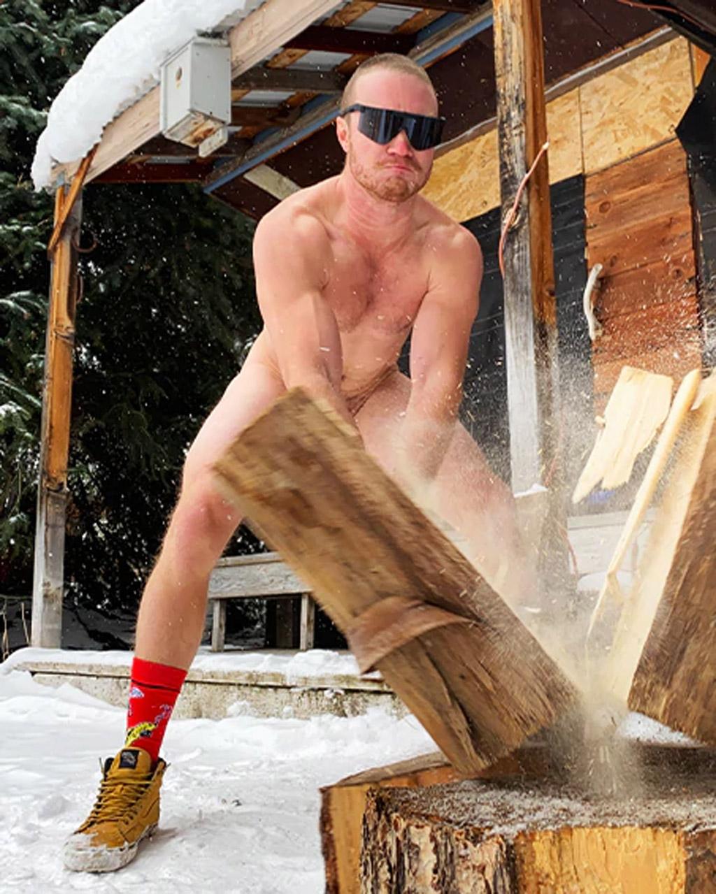 Product gallery image number 10 for product The Blacking Out Polarized Sunglasses