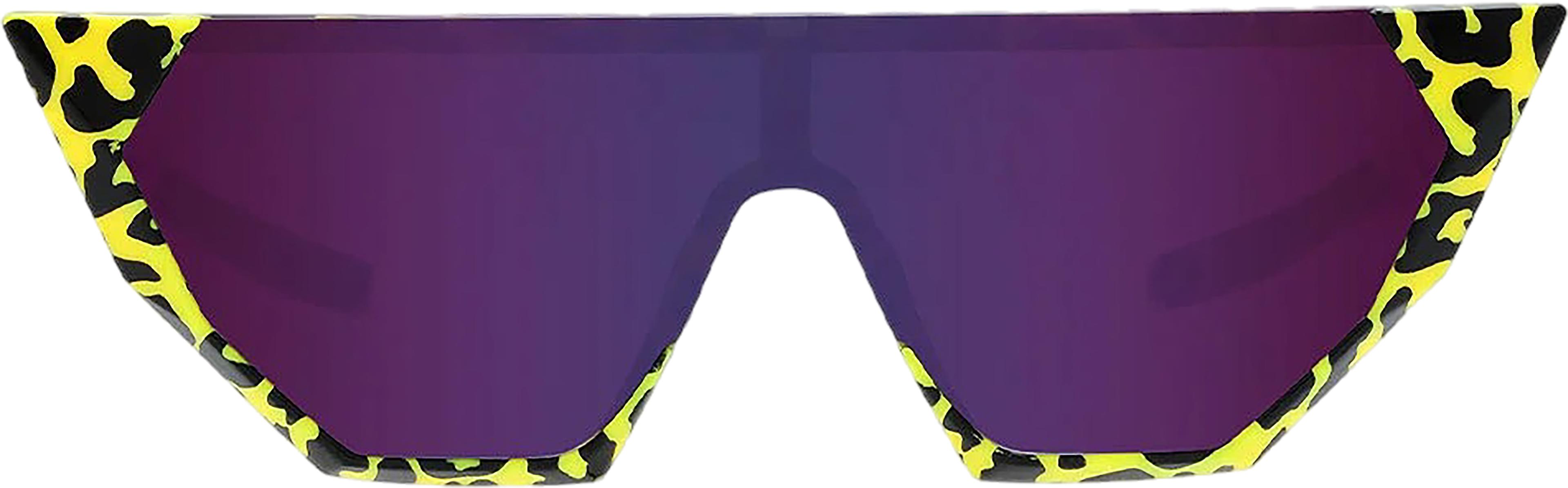 Numéro de l'image de la galerie de produits 2 pour le produit Lunettes de soleil The Carnivore 2000s