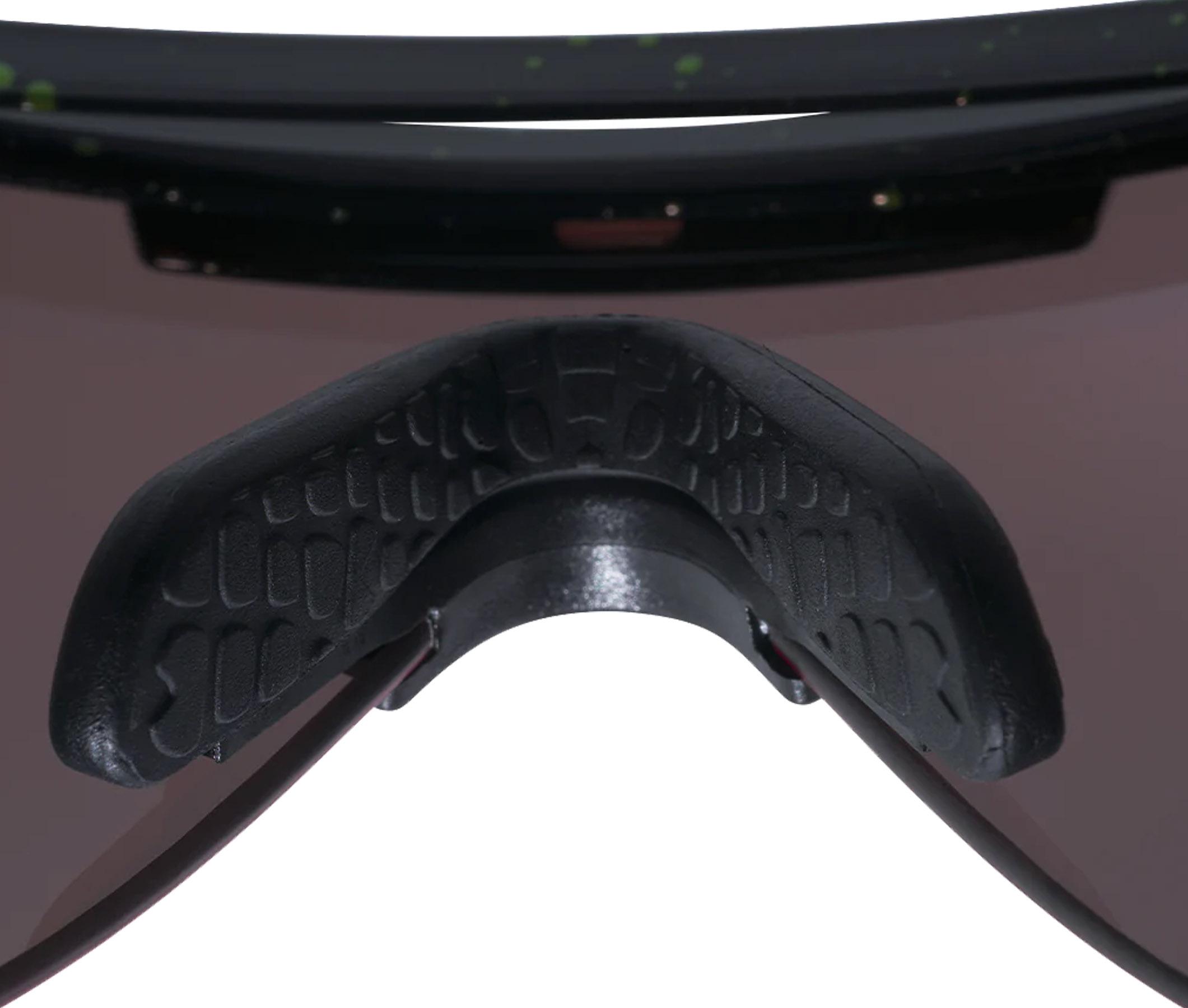 Numéro de l'image de la galerie de produits 4 pour le produit Lunettes de soleil The Monster Bull 2000