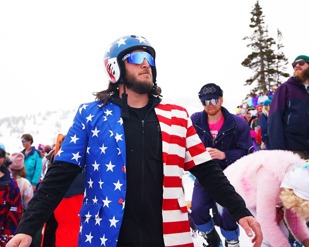 Product gallery image number 8 for product The Merika 2000's Sunglasses